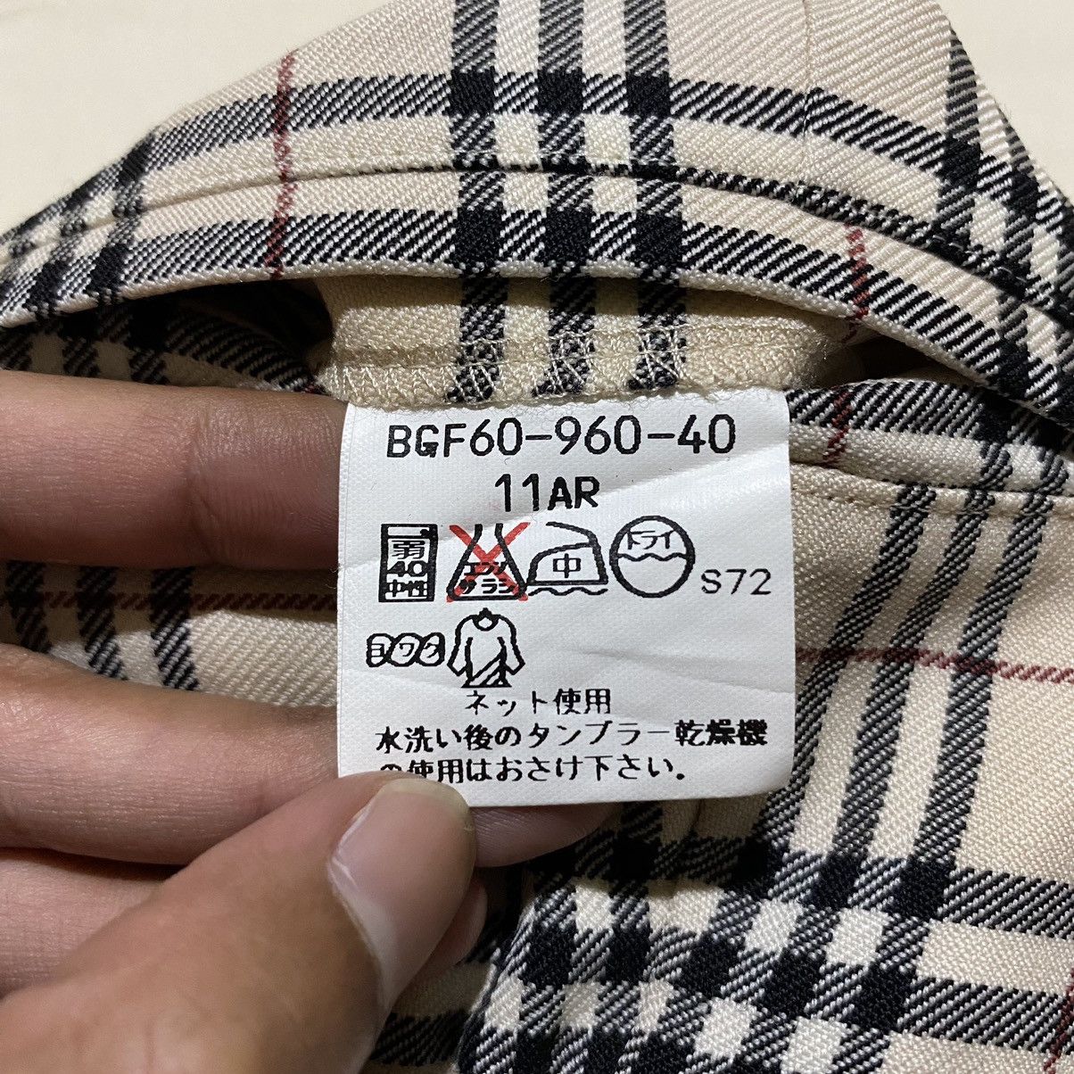 Burberry × Vintage Vintage Y2k Burberry Golf Womens Check Nova Trousers Pants Size 27" / US 4 / IT 40 - 5 Thumbnail