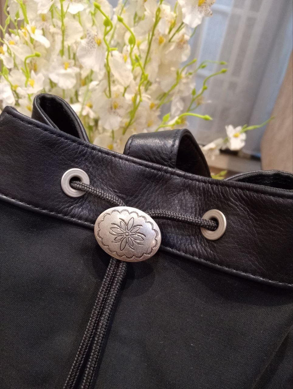 agnes b. AGNES B. VOYAGE BLACK CANVAS & LEATHER BUCKET BAG Size ONE SIZE - 4 Thumbnail