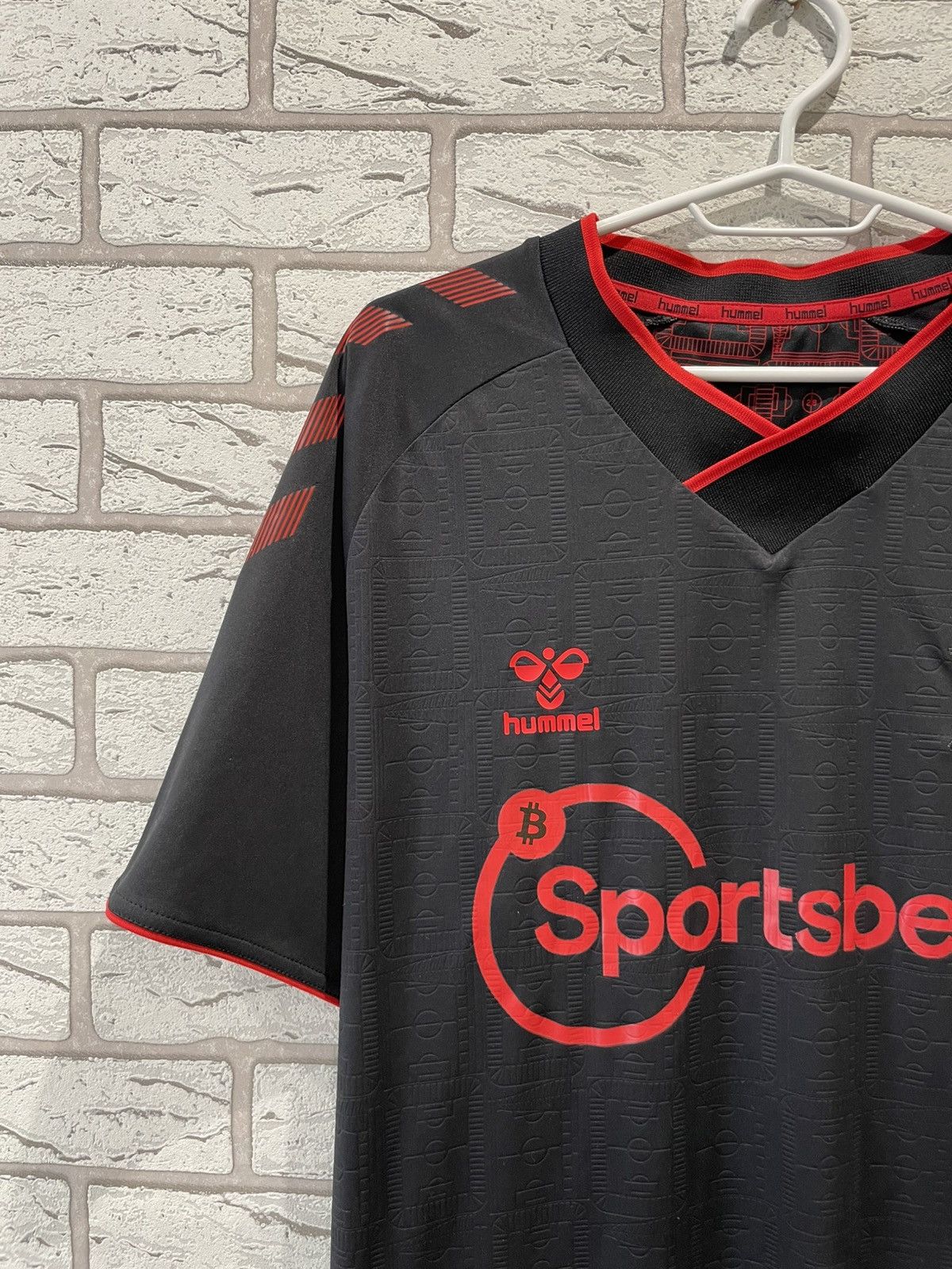 Hummel × Vintage Southampton 2021 2022 Soccer Football Jersey Shirt T Shirt Size US XL / EU 56 / 4 - 3 Thumbnail