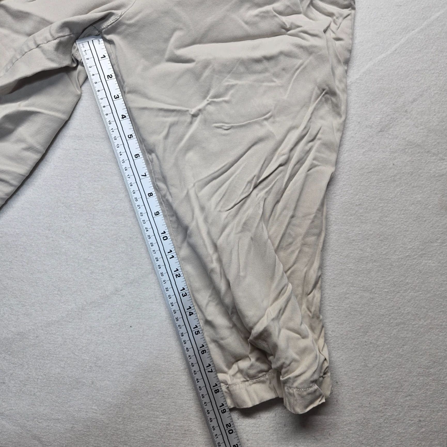 Vintage VINTAGE Rogers Women's Capri Pants Size 16 Beige Solid Lightweight Easy Care Size 38" / US 16 / IT 52 - 6 Thumbnail