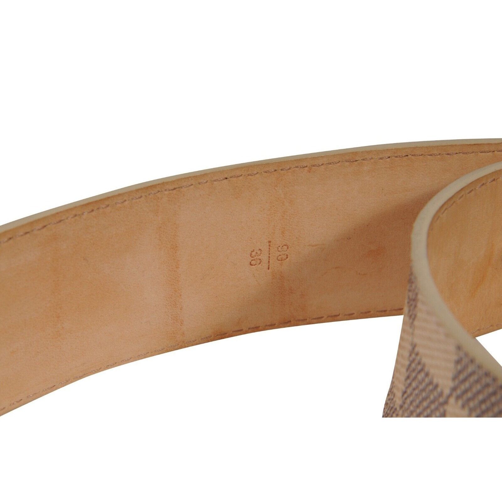 Louis Vuitton Damier Azur Initials Belt 40MM 90 36 Cream Size 36 - 12 Thumbnail