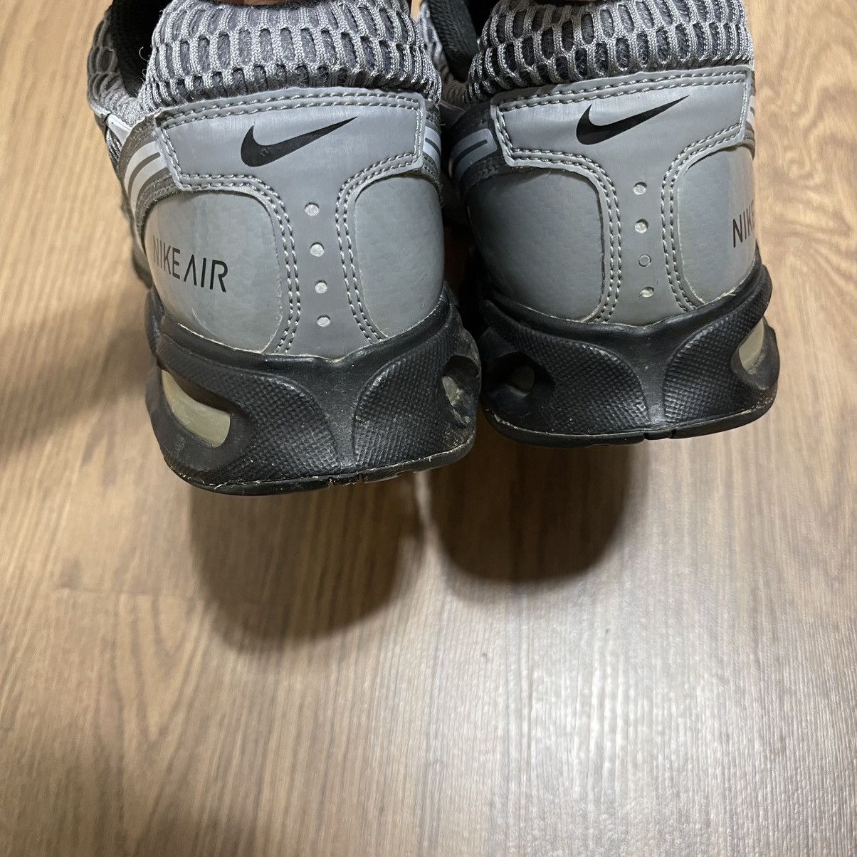 Nike 2017 Nike Air Max Torch 4 Black Cool Grey 343846-012 Size US 11.5 / EU 44-45 - 7 Thumbnail