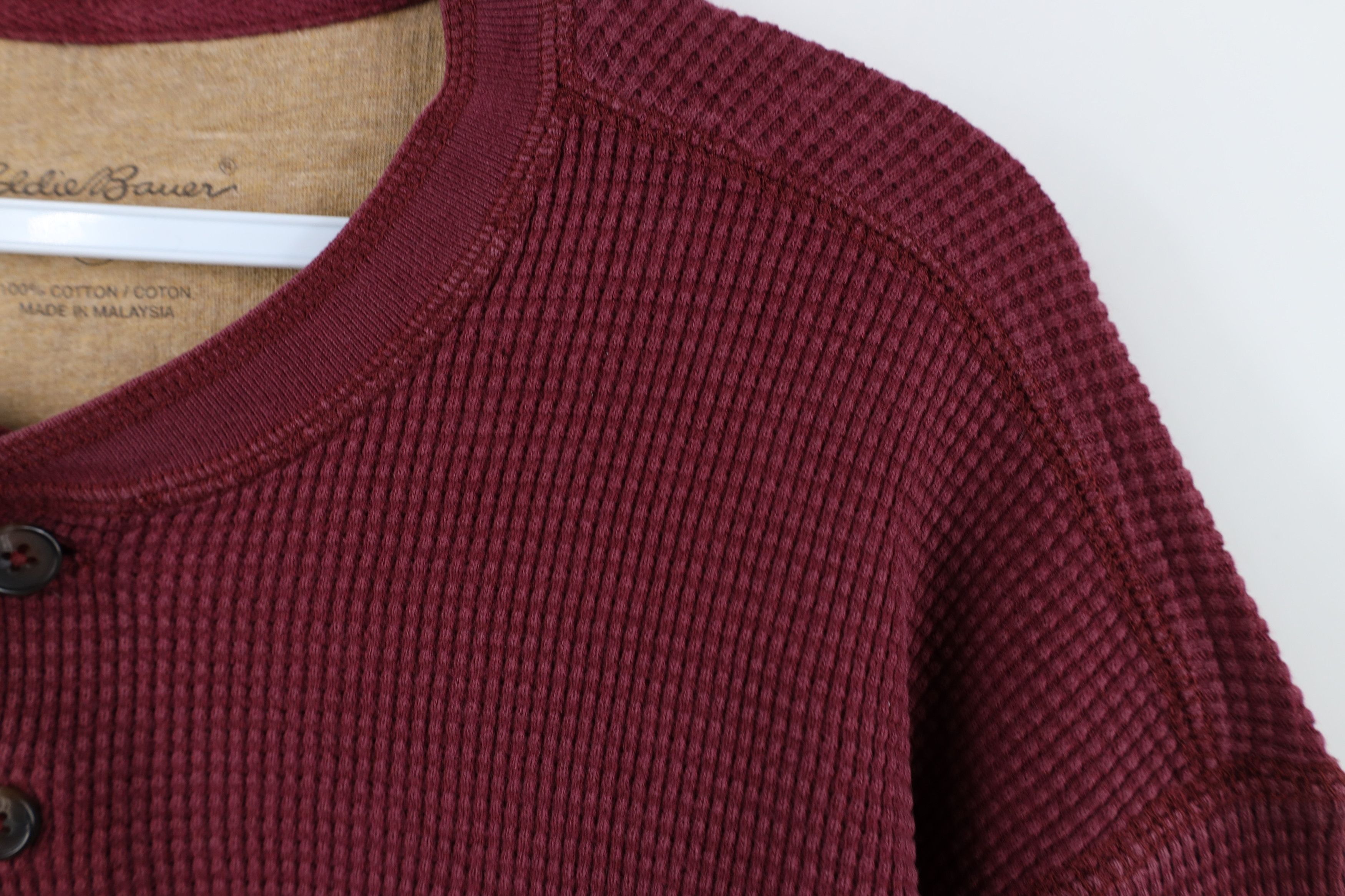 Eddie Bauer Vintage Eddie Bauer Thermal Waffle Knit Henley T-Shirt Red Size US XL / EU 56 / 4 - 5 Thumbnail