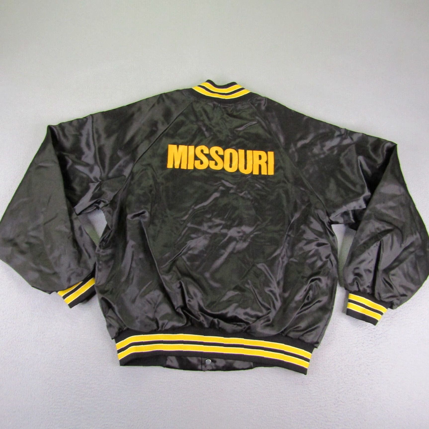 Vintage VINTAGE Hartwell Jacket Men L Black & Yellow Bomber 90s Outdoor/Military Style with Pockets Size US L / EU 52-54 / 3 - 4 Thumbnail