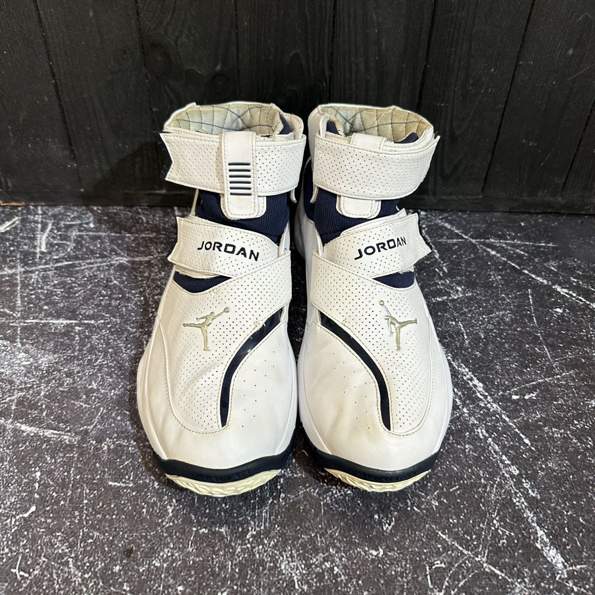 Nike × Vintage Vintage Nike Air Jordan White Sneakers Size 45.5 EU 11.5 US Size US 11.5 / EU 44-45 - 4 Thumbnail