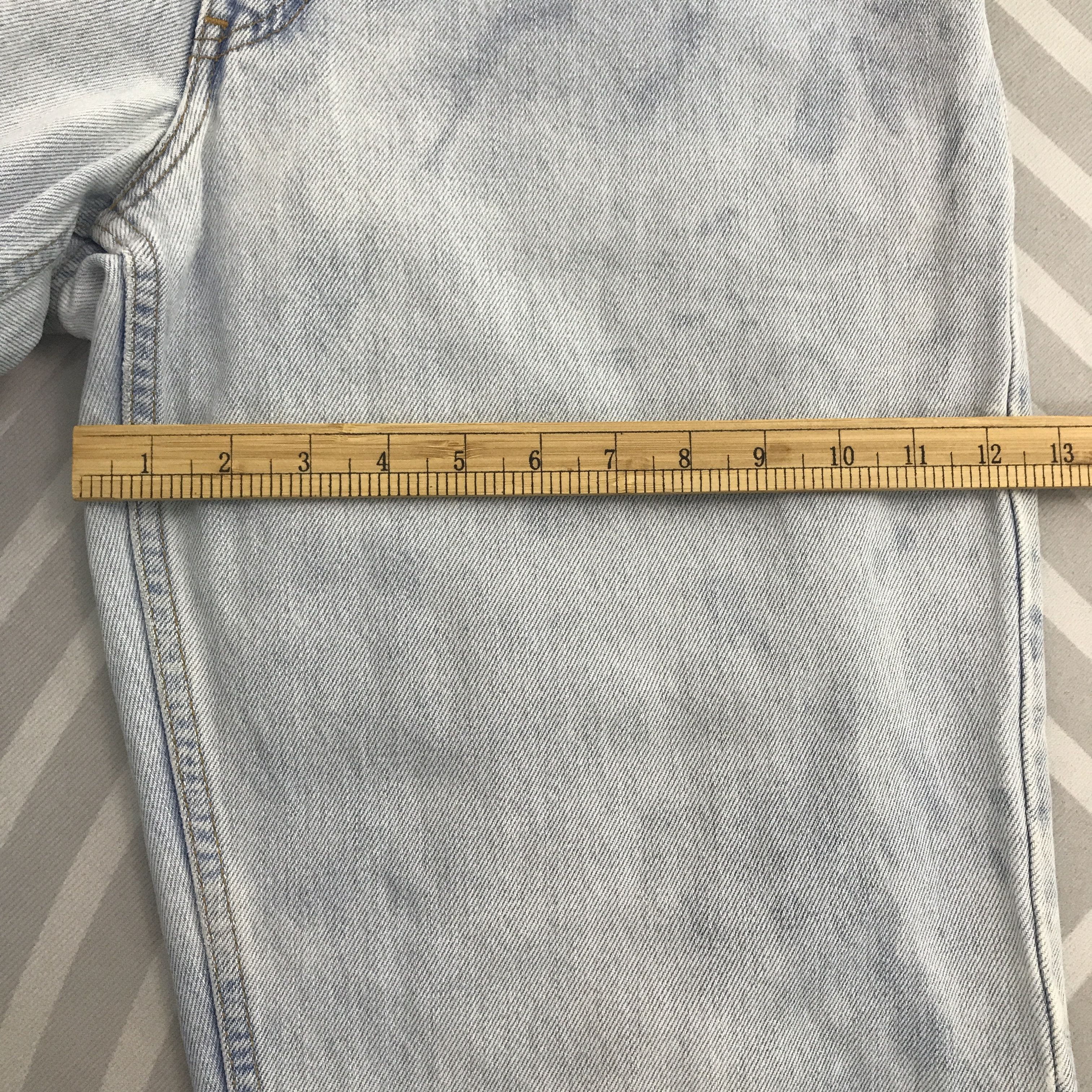 Levi's × Vintage Vintage Levi's Baggy Denim Distressed jeans pants Size US 33 - 9 Thumbnail