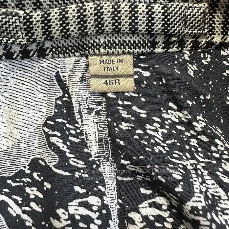 Burberry Burberry Gray Wool Houndstooth Long Sleeve Coat. Size US M / EU 48-50 / 2 - 6 Thumbnail