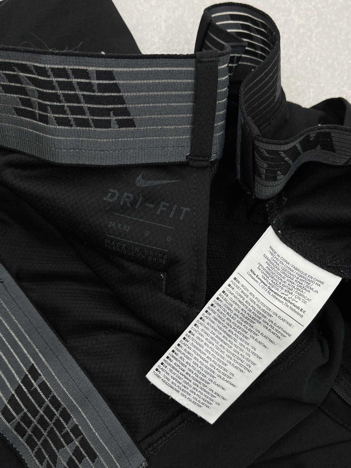 Nike Mens Nike Golf Flex Dri Fit Pants Black Slim Y2K ACG TN Size US 34 / EU 50 - 10 Thumbnail
