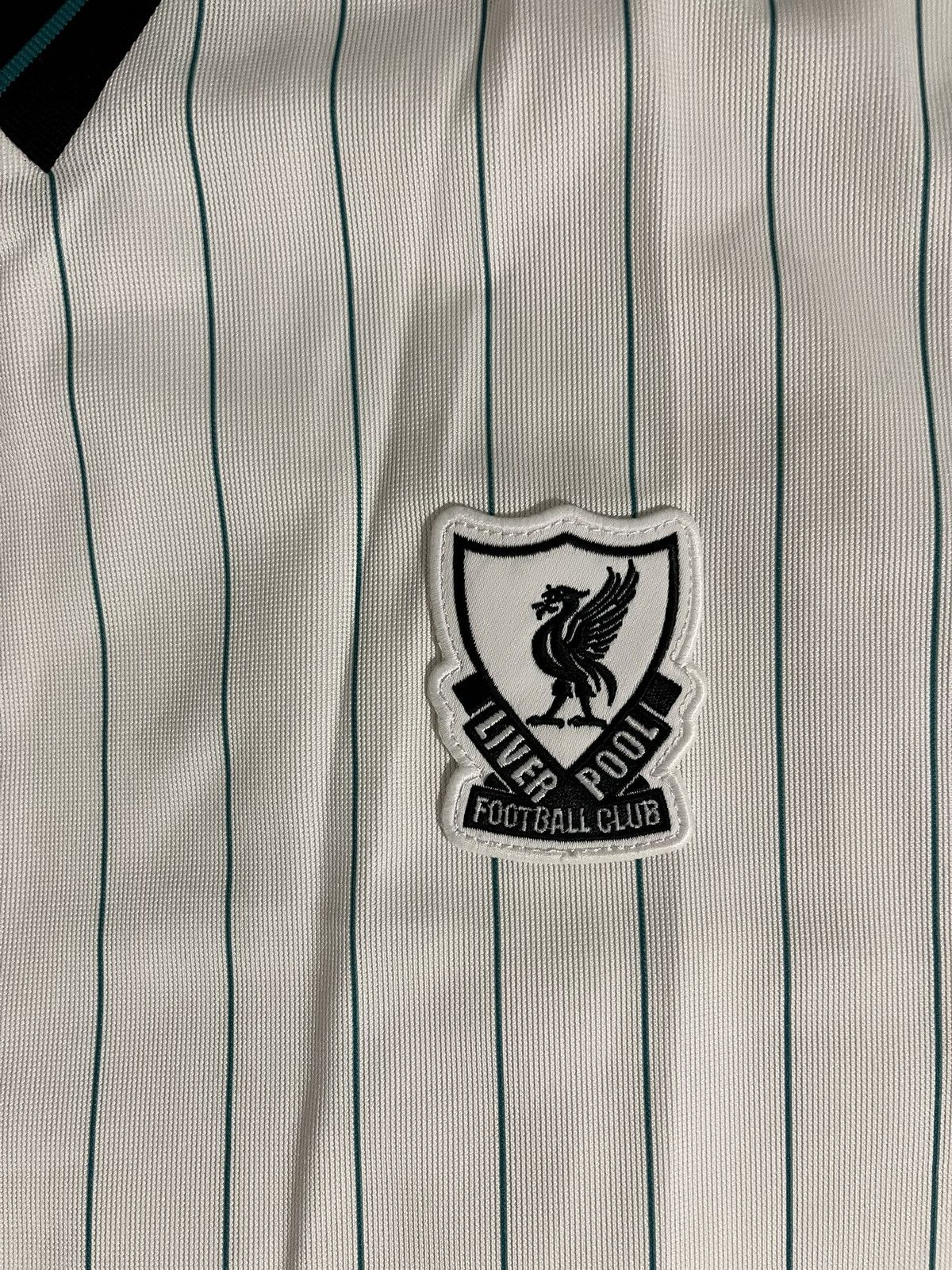 Adidas NWT Adidas LIVERPOOL FC TERRACE ICONS JERSEY Men’s Sz XL Size US XL / EU 56 / 4 - 3 Thumbnail