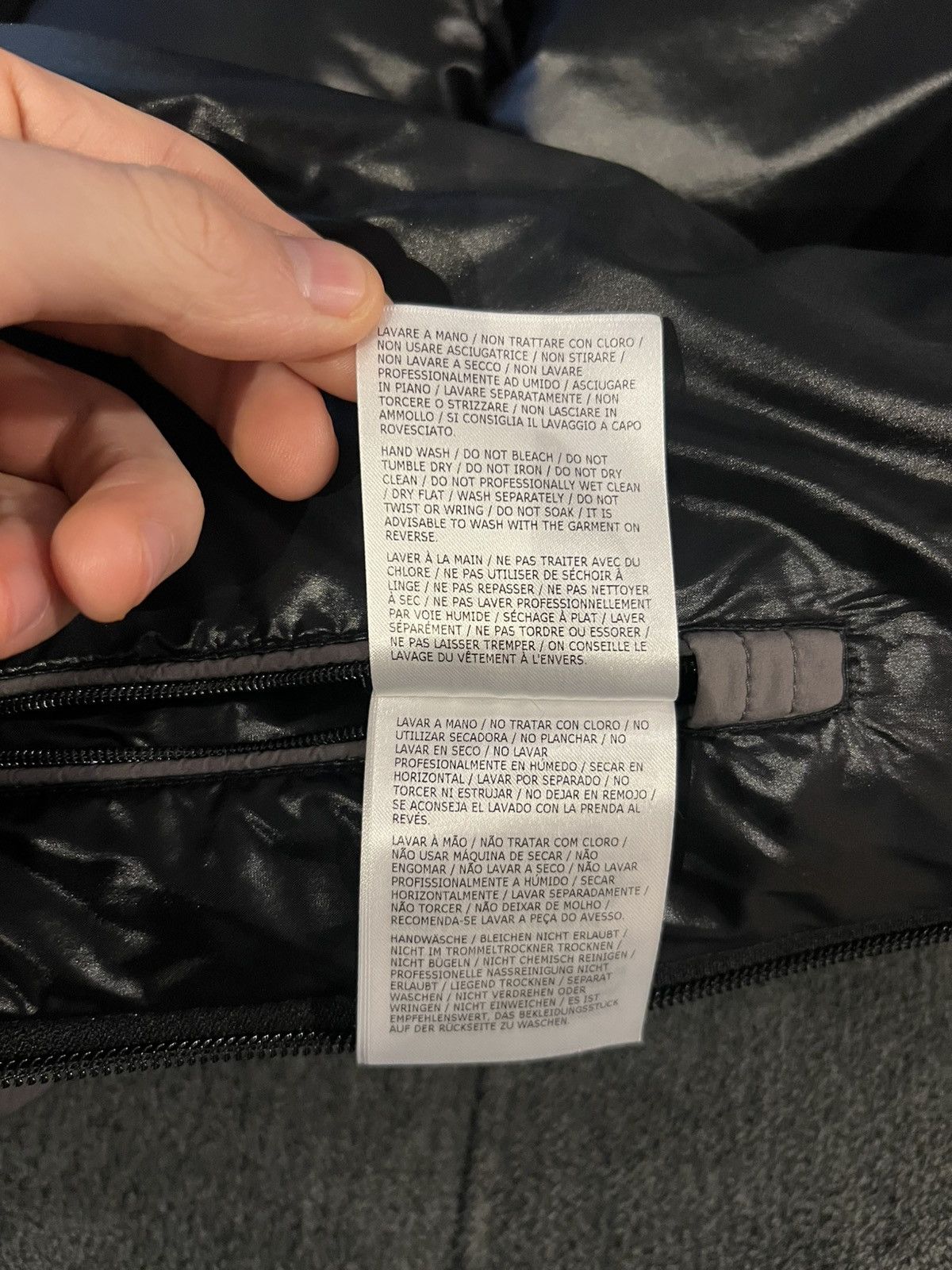 Moncler Moncler Arcachon Giubbotto Hooded Down Jacket Gray Nylon Size US M / EU 48-50 / 2 - 18 Thumbnail