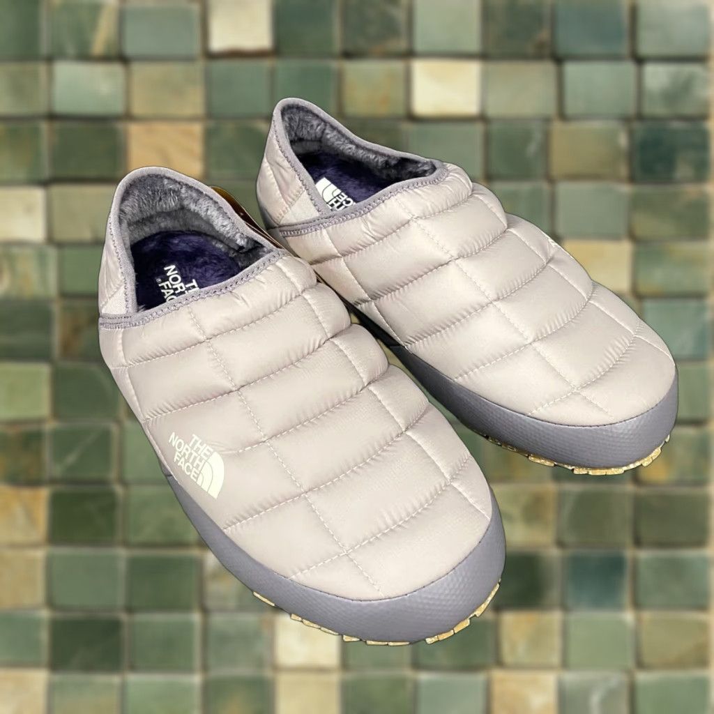 VINTAGE THE NORTH FACE Women's Slippers Mule Waterproof Round Toe Size 11  Gray 90s Comfort