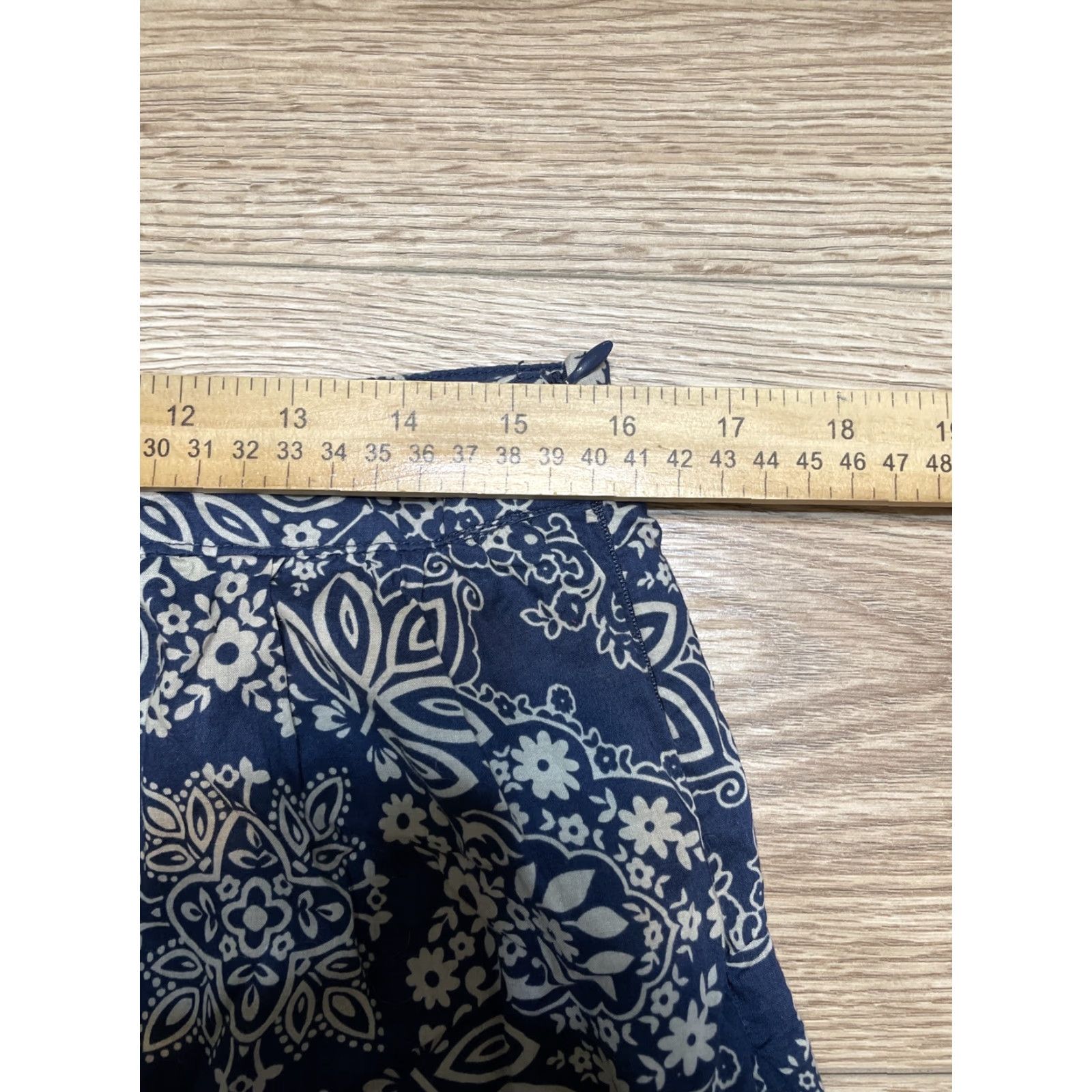 Vintage VINTAGE G.H. Bass Boho Floral A-Line Skirt 10 Lightweight Cotton Navy Blue Beige Womens Size 32" / US 10 / IT 46 - 7 Thumbnail