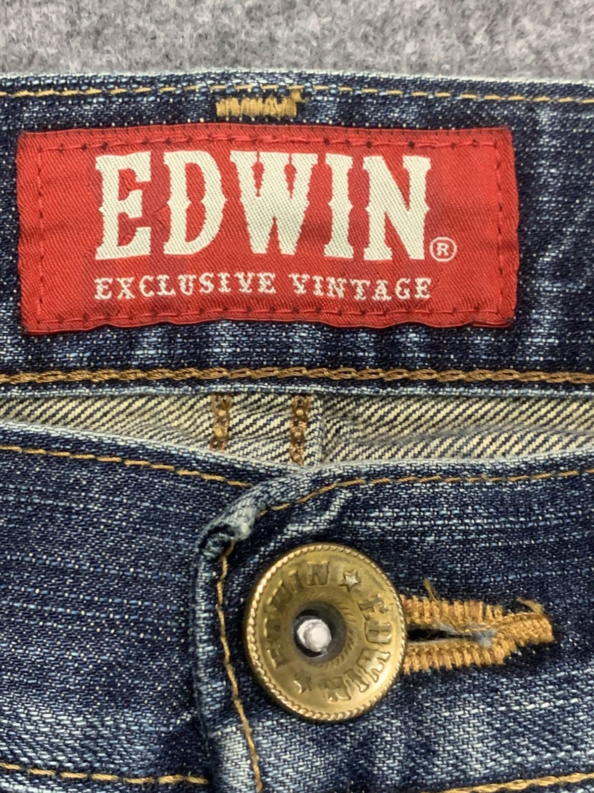 Le Grande Bleu (L.G.B.) FLARE EDWIN XV VINTAGE NICE FADED. Size US 31 - 6 Thumbnail