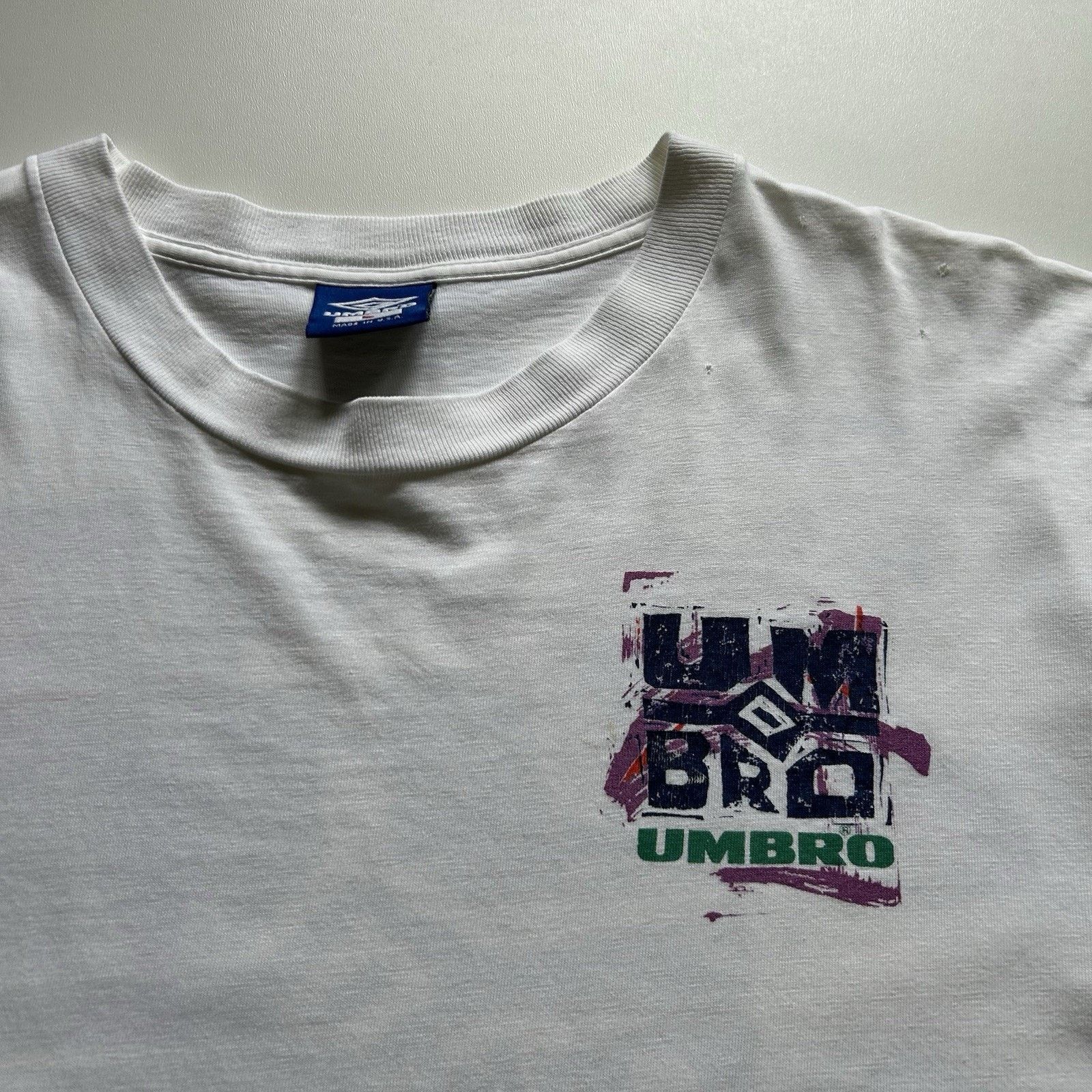 Umbro Vintage 90s Umbro T Shirt Large USA Made Distressed Soccer Size US L / EU 52-54 / 3 - 4 Thumbnail