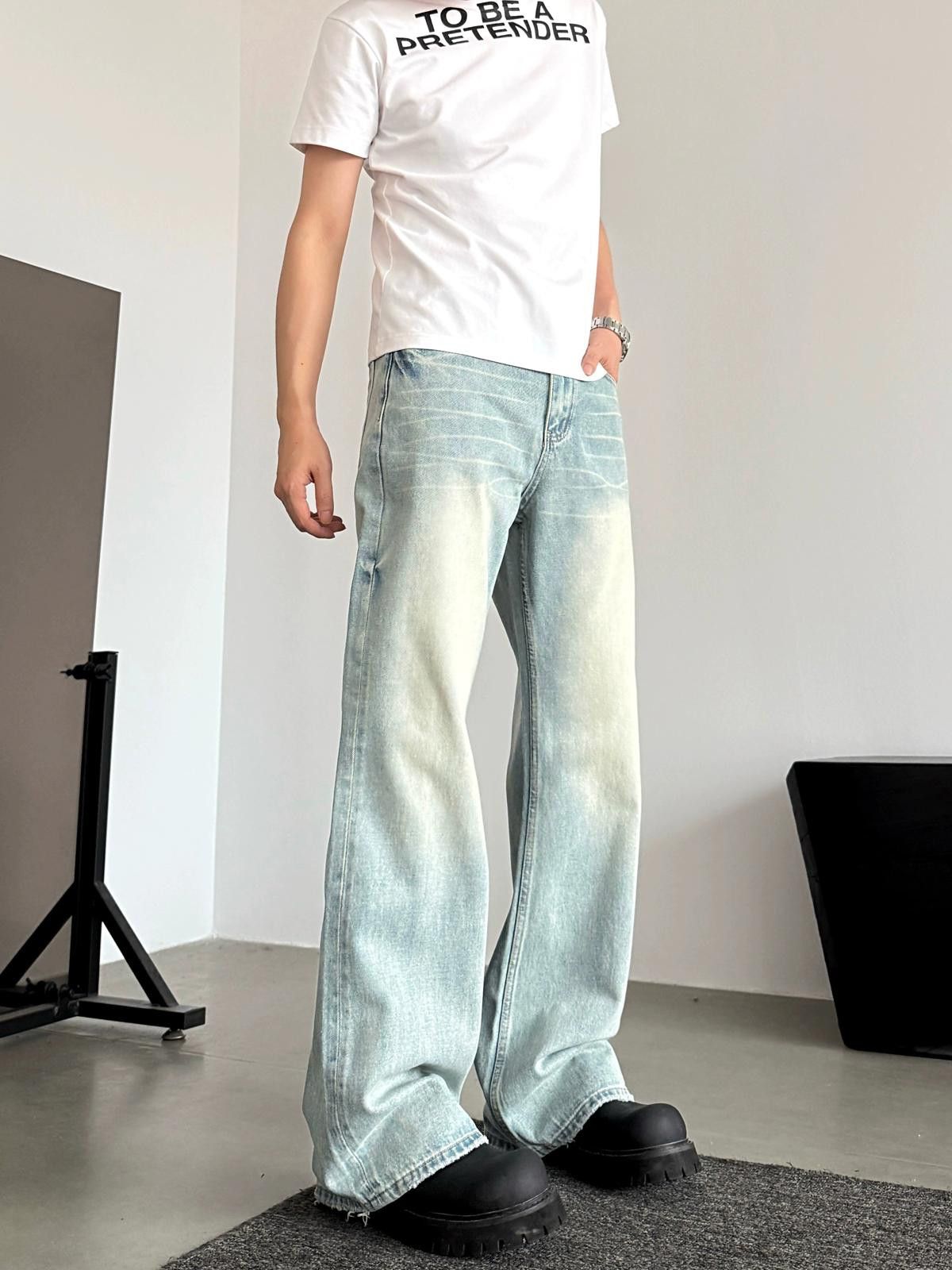 Jean Whiskered Light Blue Staight Stacked Flared Jeans Size US 32 / EU 48 - 1 Thumbnail