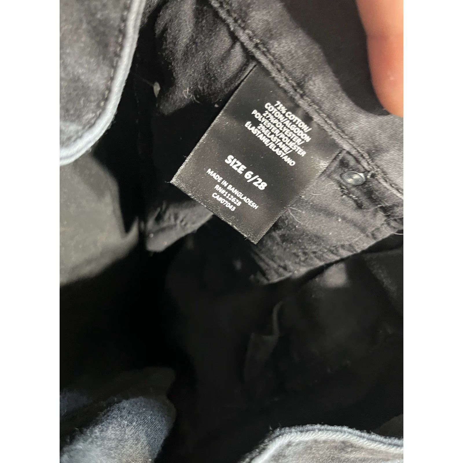 Vintage Tahari Jeans Kelly Classic Skinny Womens 6 Black Denim Mid Rise 5-Pocket Stretch Slimming Button Zip Jeans Branded Tahari Jeans Size 28" / US 6 / IT 42 - 5 Thumbnail