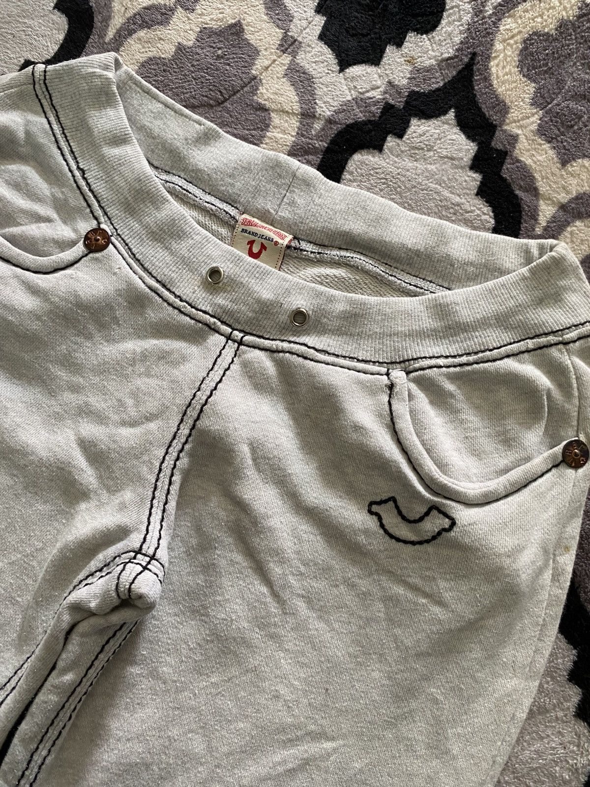 True Religion Vintage true religion crazy flared sweatpants lgb style Size US 28 / EU 44 - 4 Thumbnail