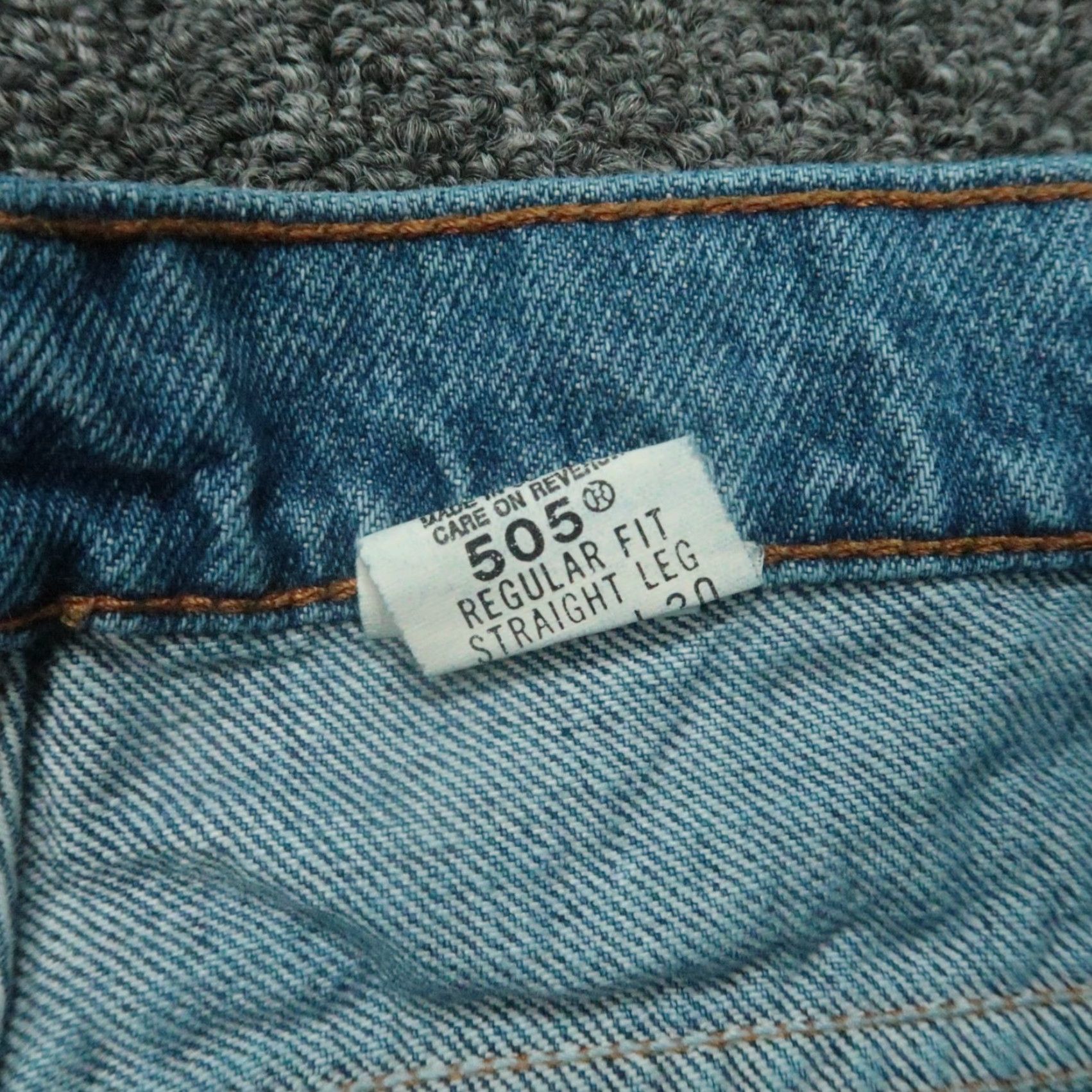 Levi's VINTAGE Levi's Jeans Mens 33x30 Blue 505 Orange Tab Straight 5 Pocket 90s Y2K Size US 33 - 3 Thumbnail