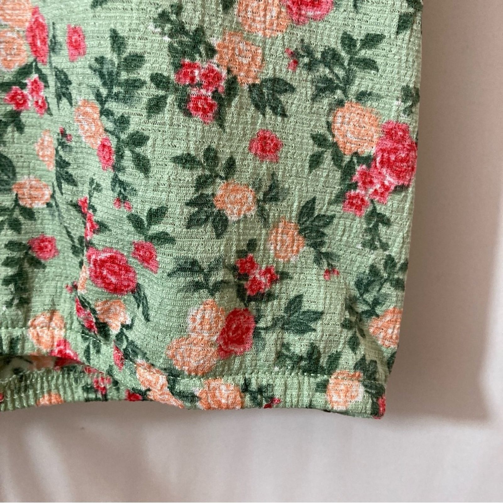 Other Inner Circle Spring Floral Short Flutter Sleeves Blouse Top Size S / US 4 / IT 40 - 5 Thumbnail