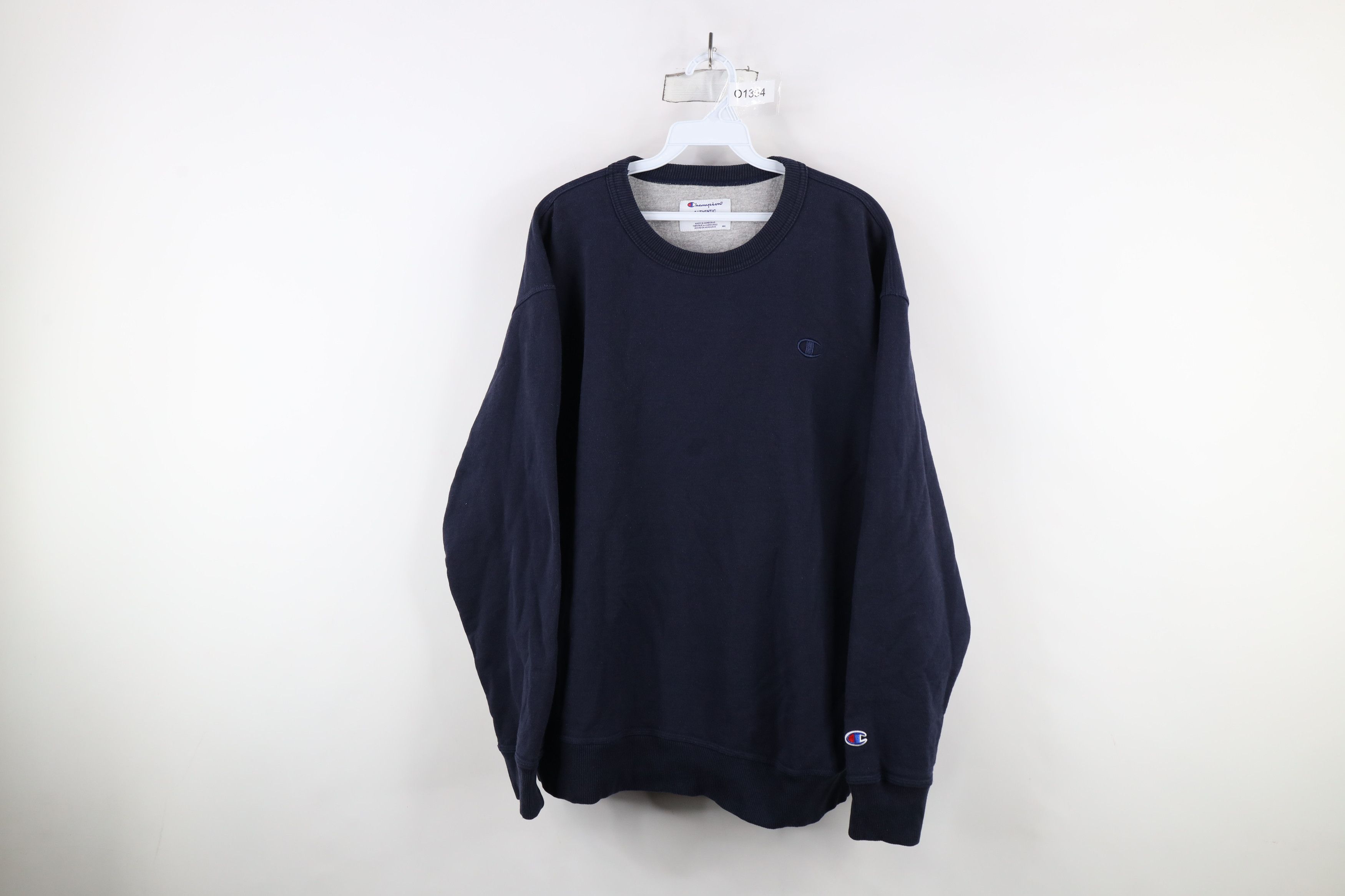 Champion × Vintage Vintage Champion Monochrome Classic Logo Sweatshirt Blue Size US XL / EU 56 / 4 - 1 Thumbnail
