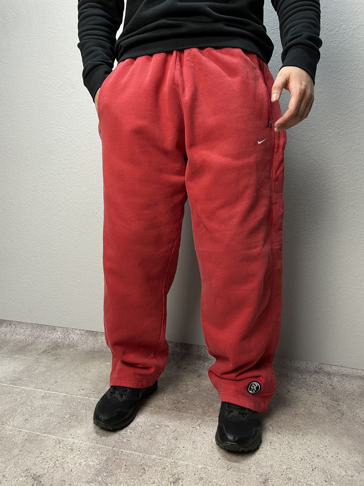 Nike × Vintage Vintage Y2K Nike Drill Sweet Red Track Pants Swoosh Logo Size US 34 / EU 50 - 1 Thumbnail