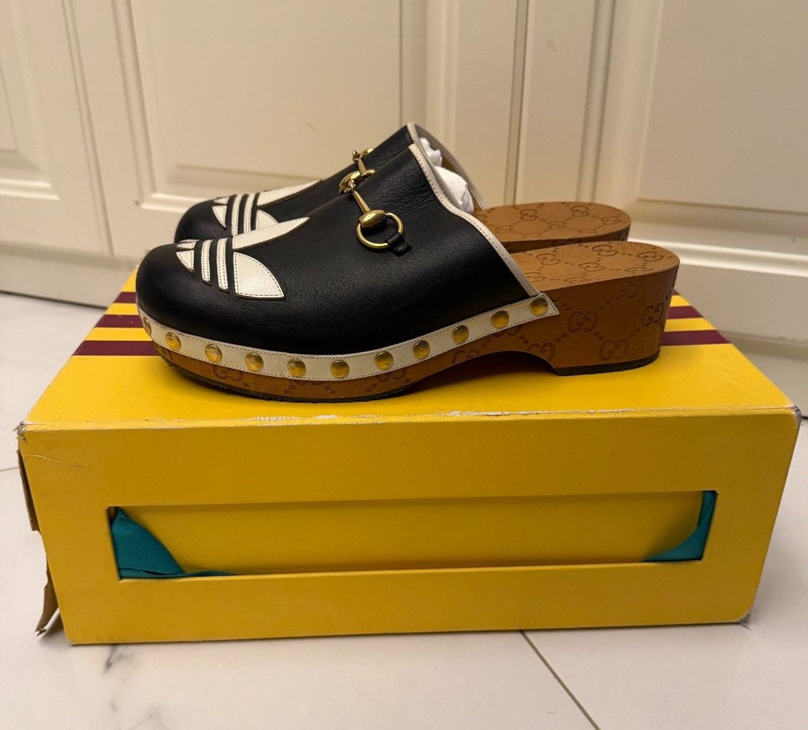 Gucci Guicci Joint printed clogs slippers Size US 8 / EU 41 - 2 Thumbnail