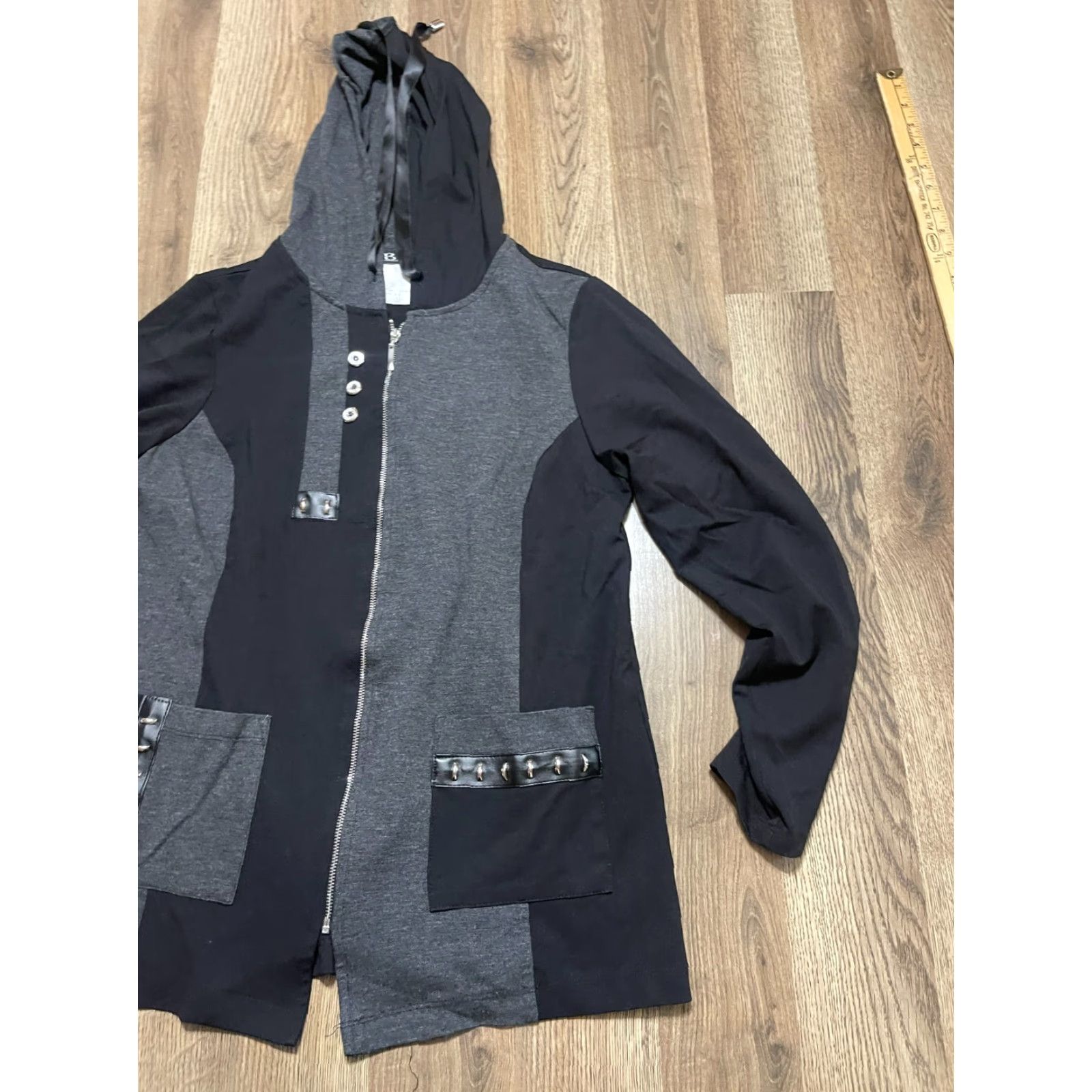 Vintage Bali Hooded Women's Small Gray Black Long Sleeve Full Zip Shirt Size S / US 4 / IT 40 - 4 Thumbnail