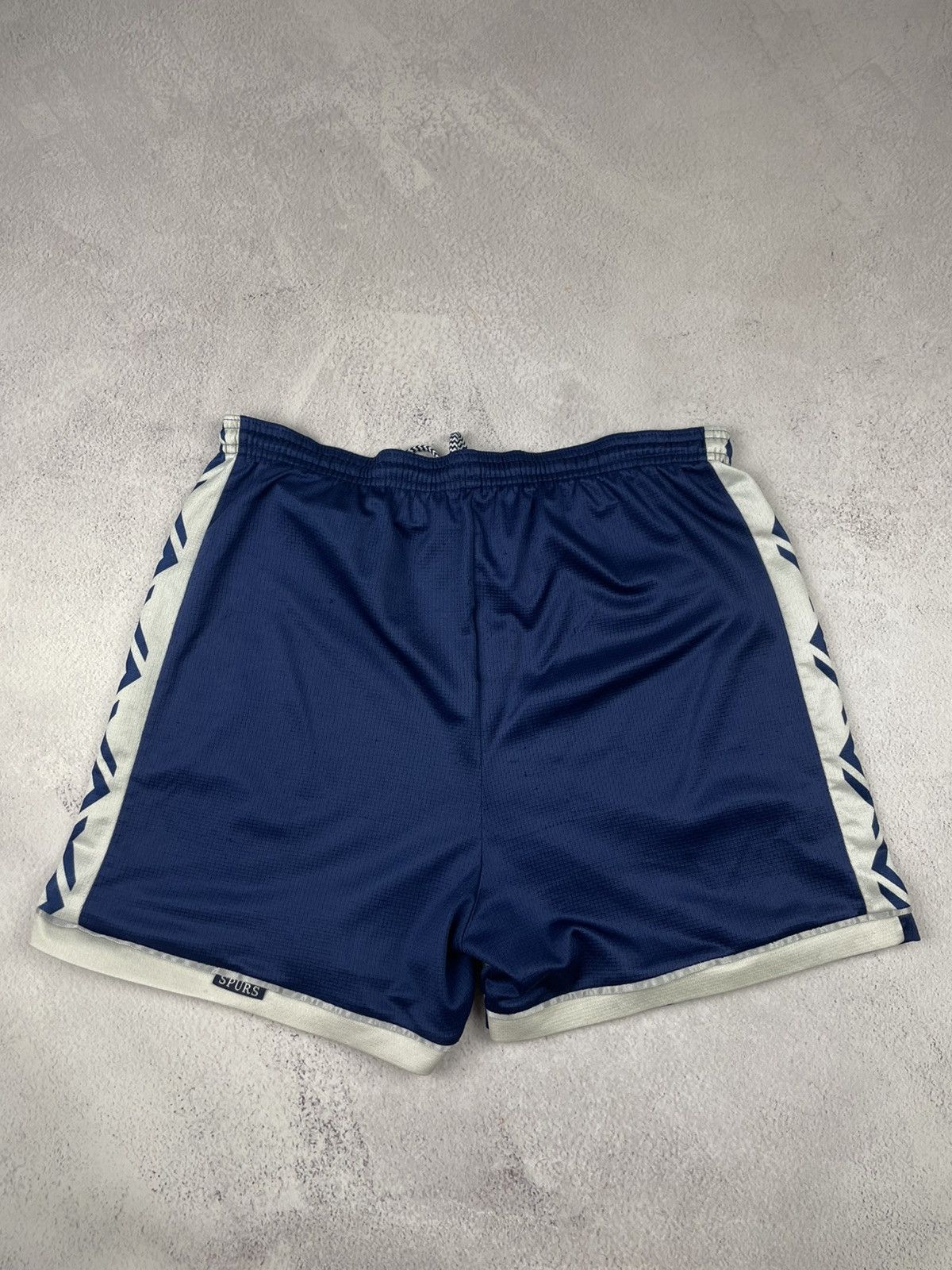 PONY × Vintage Tottenham Hotspur 1995-97 Home Shorts PONY Vintage Football Size US 32 / EU 48 - 9 Thumbnail