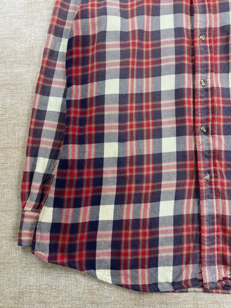 Vintage × Woolrich Woolen Mills Vintage Woolrich Single Pocket Red Plaid Button Ups Shirt Size US L / EU 52-54 / 3 - 4 Thumbnail