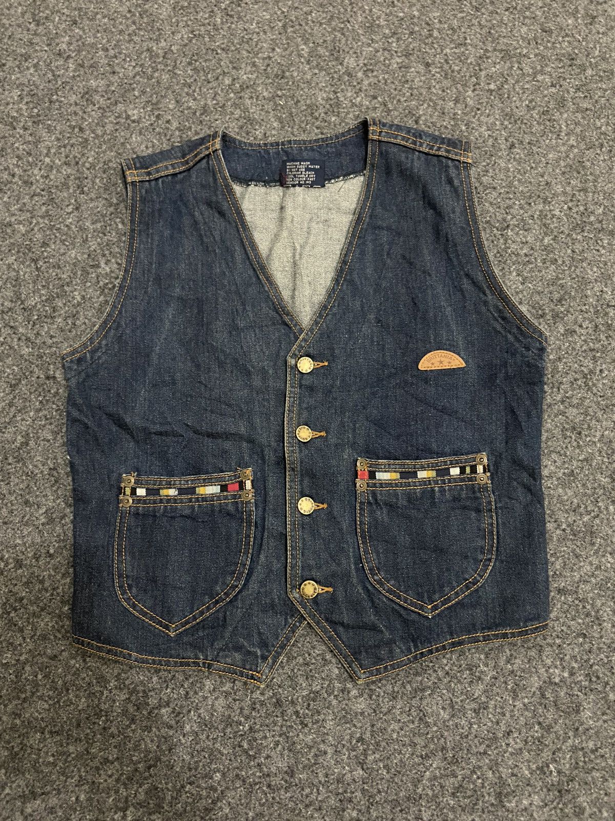 Japanese Brand × Vintage Y2K britania vintage denim vest Size S / US 4 / IT 40 - 1 Thumbnail