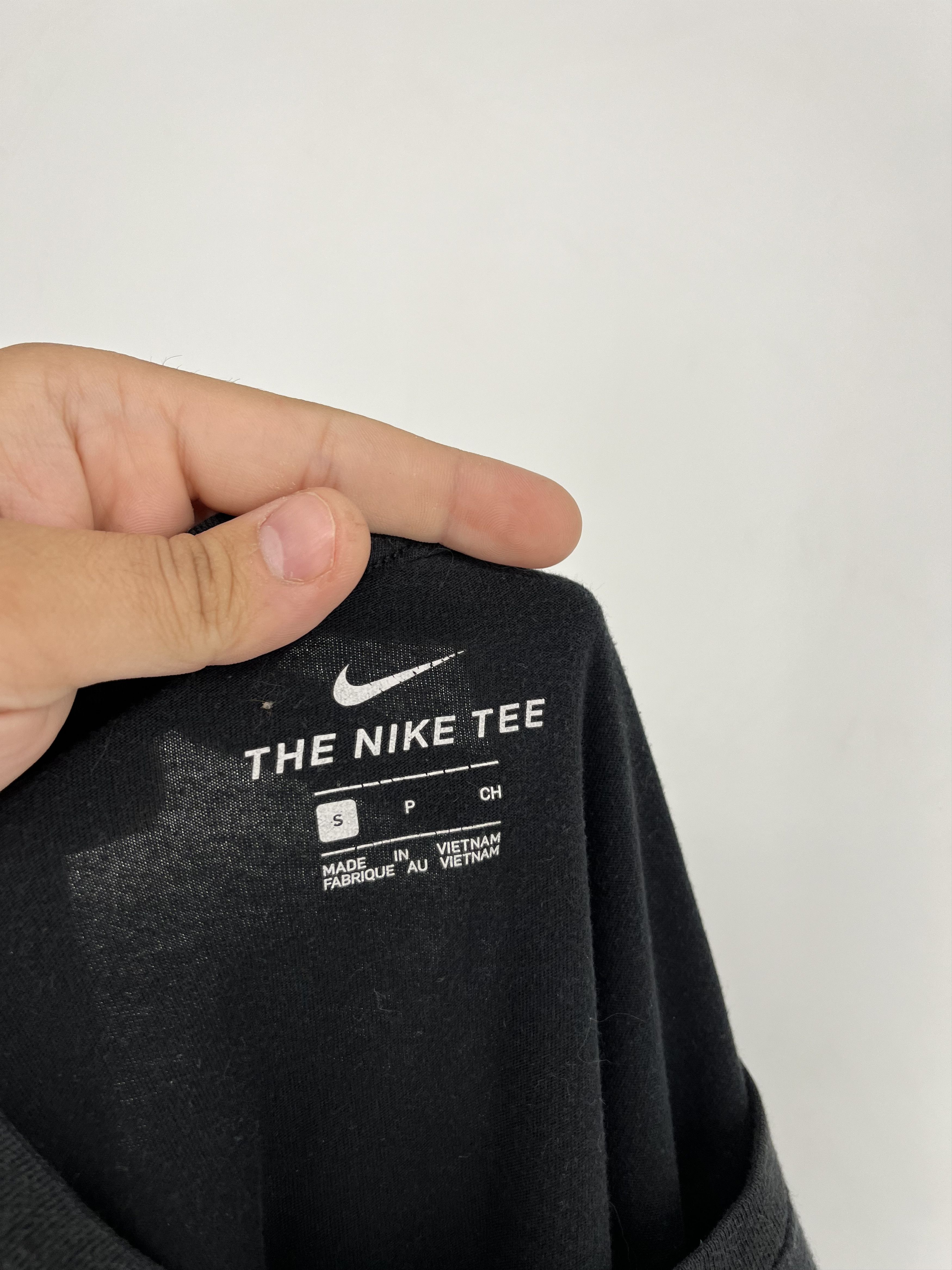 Nike × Vintage Vintage Y2K Nike Center Swoosh Logo T-Shirt Size US S / EU 44-46 / 1 - 9 Thumbnail