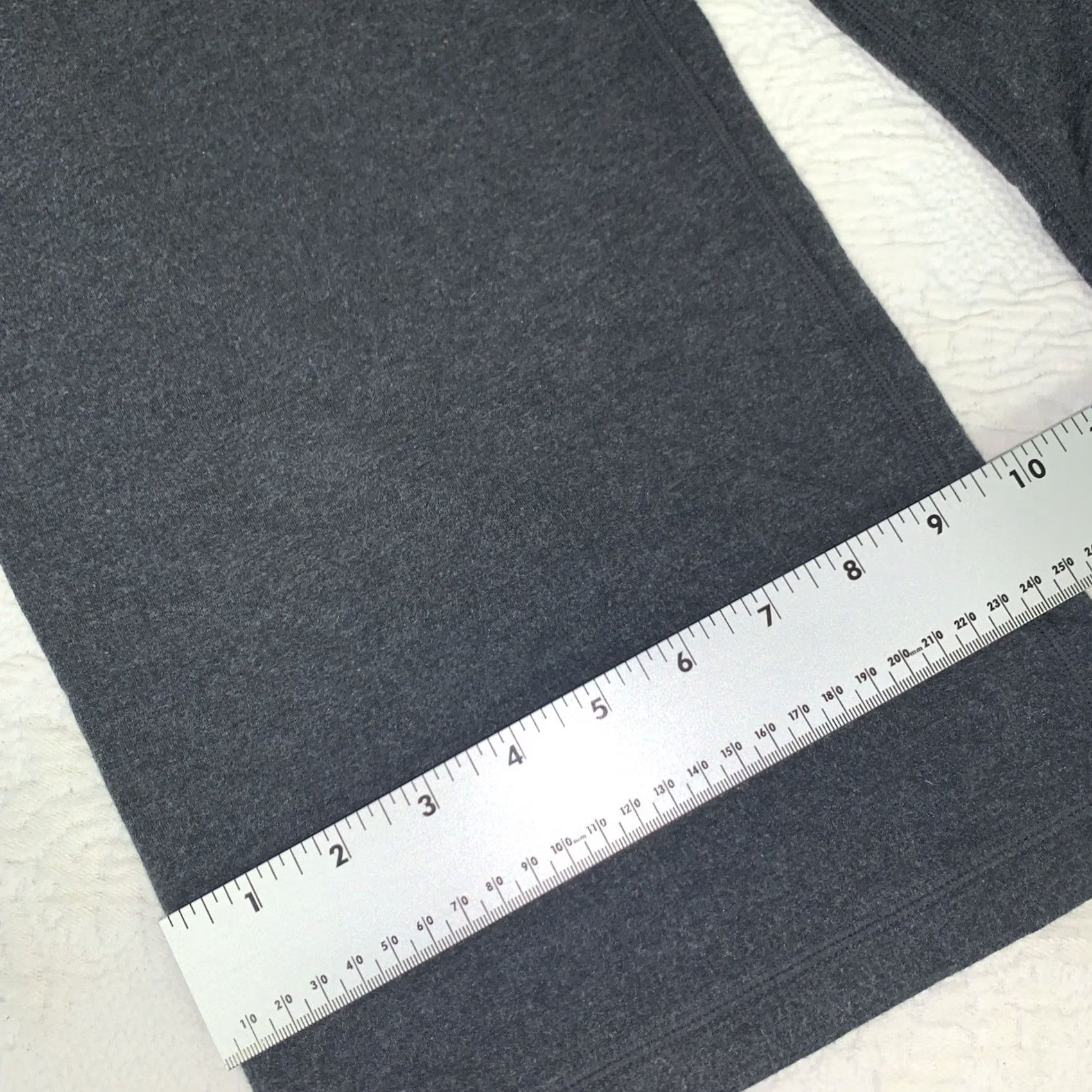 Lululemon Lululemon Pants Womens 12 Gray Women Cropped Wide Leg Yoga Size Reg SOFT Lounge Size 34" / US 12 / IT 48 - 5 Thumbnail