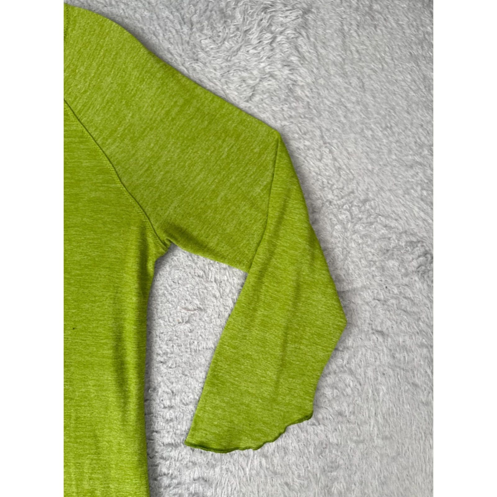 Patagonia Patagonia Shirt Women S Green 3/4 Sleeve Crew Neck Polyester Jersey Basic Casual Shirt Womens Size S / US 4 / IT 40 - 2 Thumbnail