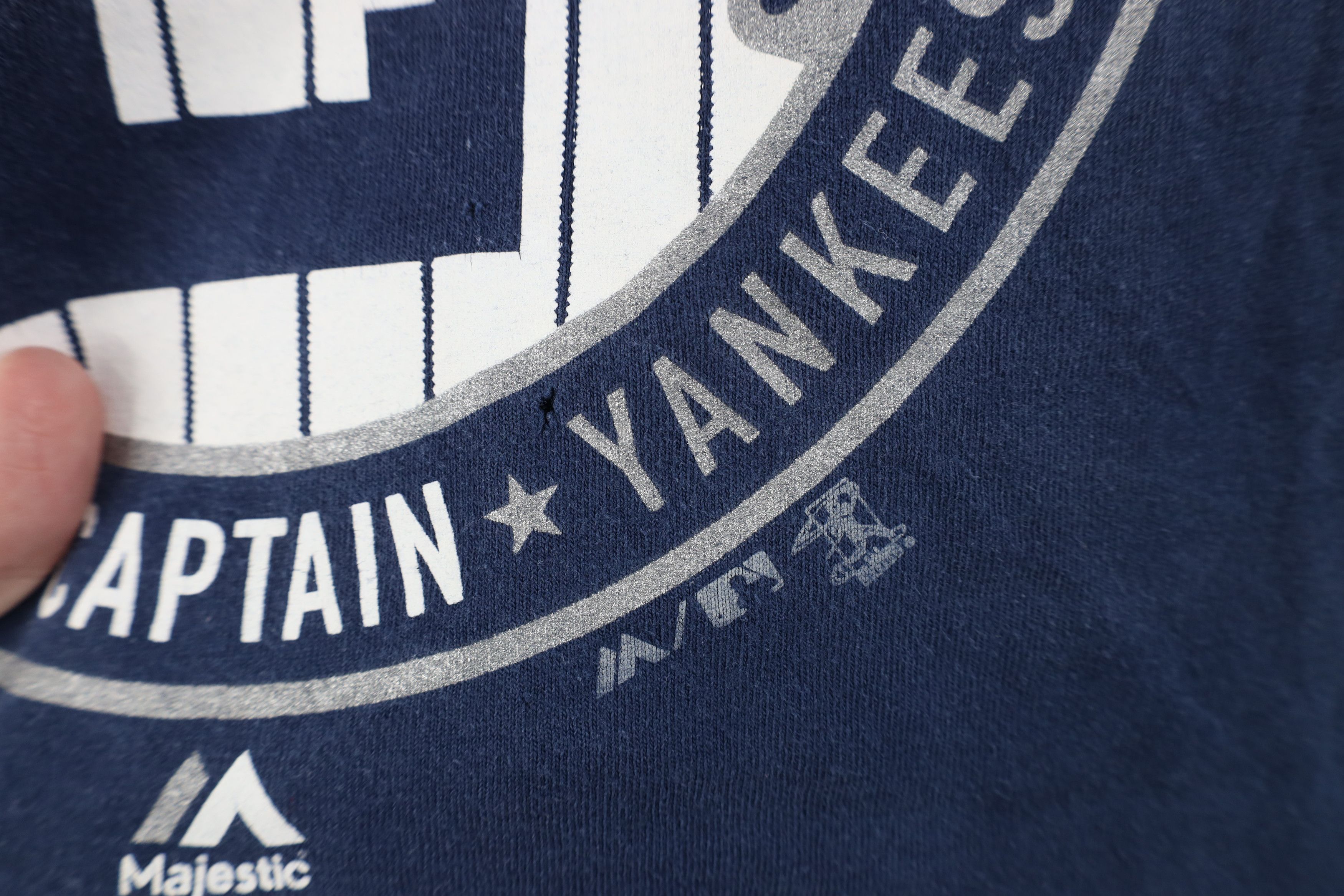 Majestic × Vintage Vintage Majestic Jeter New York Yankees Baseball T-Shirt Size US XL / EU 56 / 4 - 6 Thumbnail