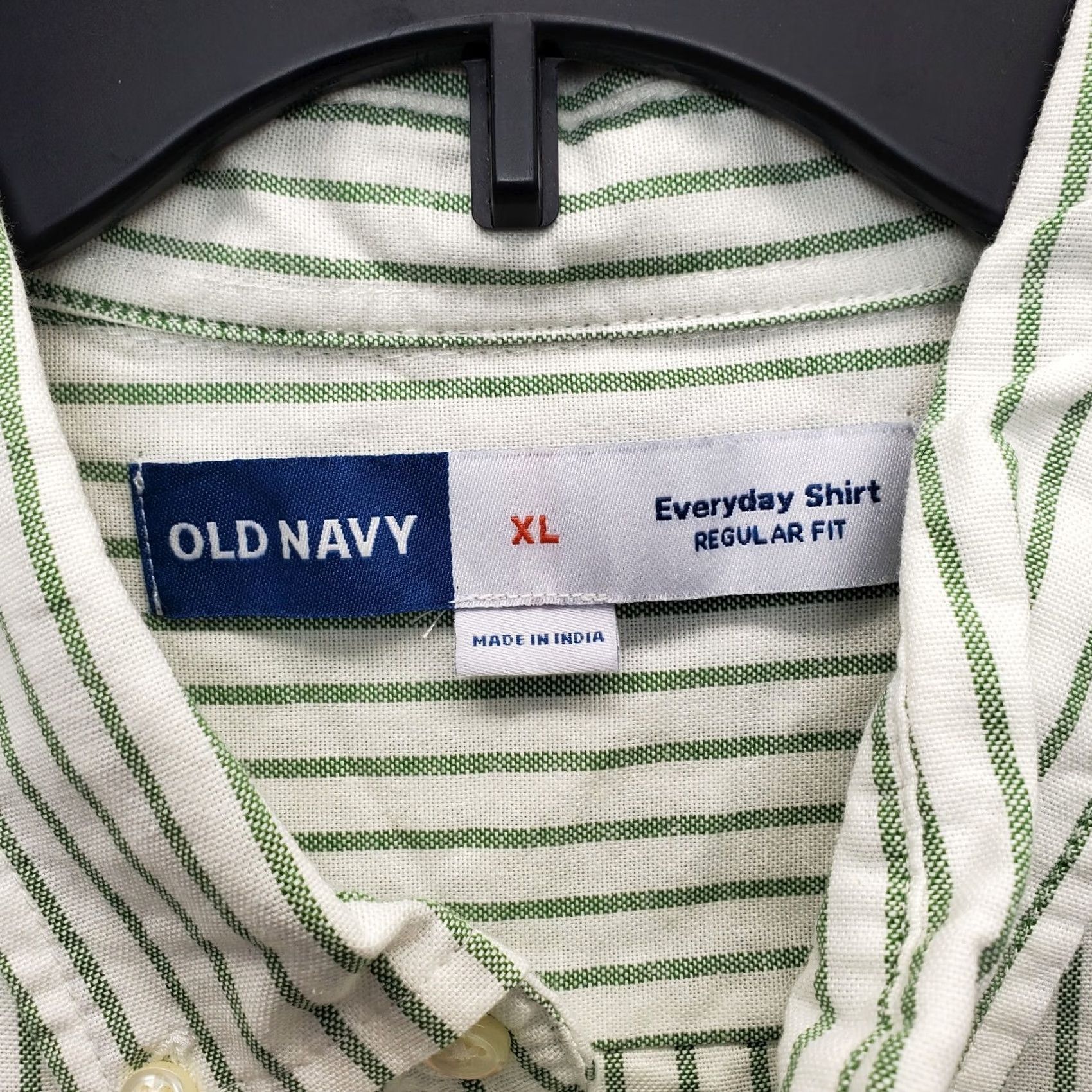 Old Navy Old Navy Everyday Shirt: Mens XL Button-Up Collared Mult striped, 100% Cotton, Regular Fit Size US XL / EU 56 / 4 - 7 Thumbnail