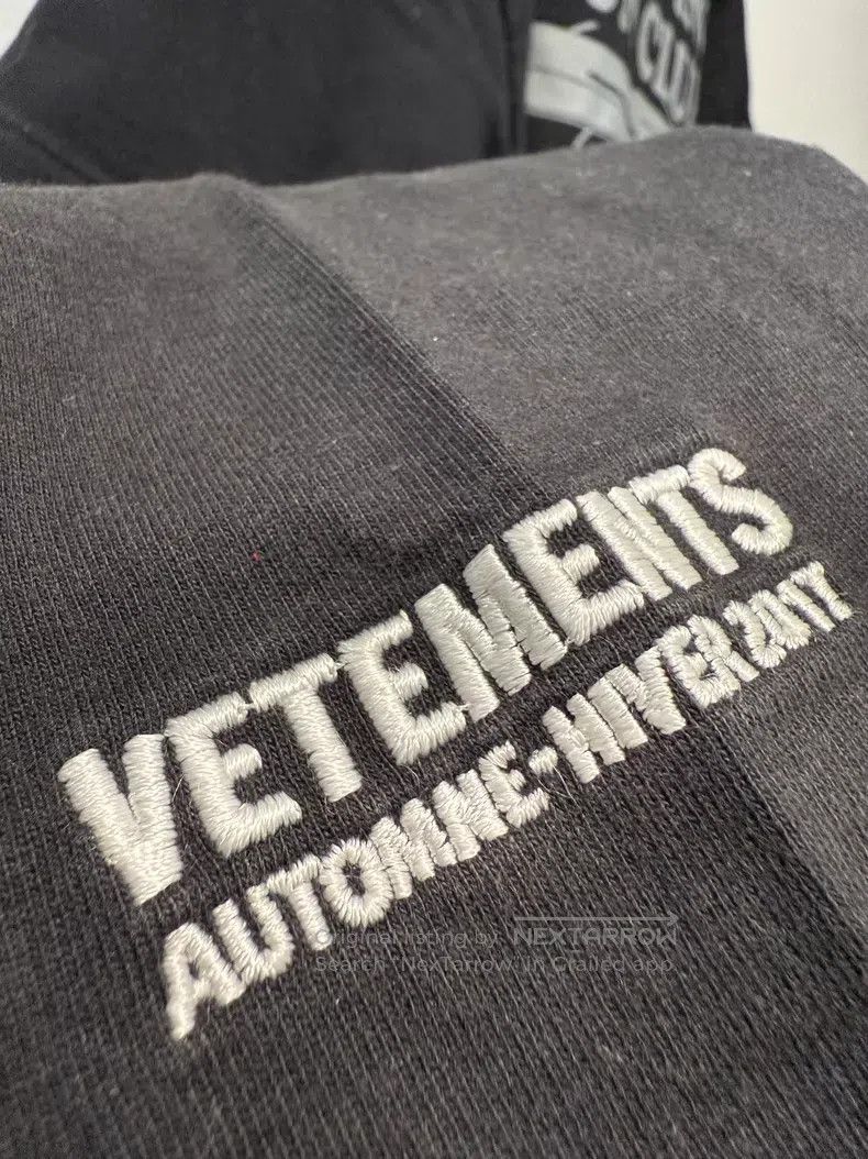 Vetements VETEMENTS Fake Two-Piece Sweatshirt Hoodie Size US XS / EU 42 / 0 - 3 Thumbnail