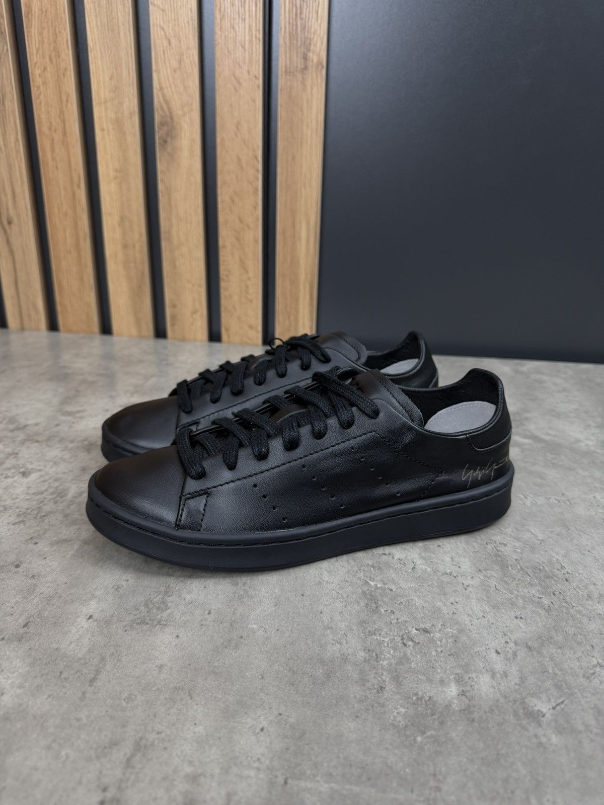 Y-3 Adidas Y-3 Stan Smith Black Size US 6.5 Size US 6.5 / EU 39-40 - 1 Thumbnail