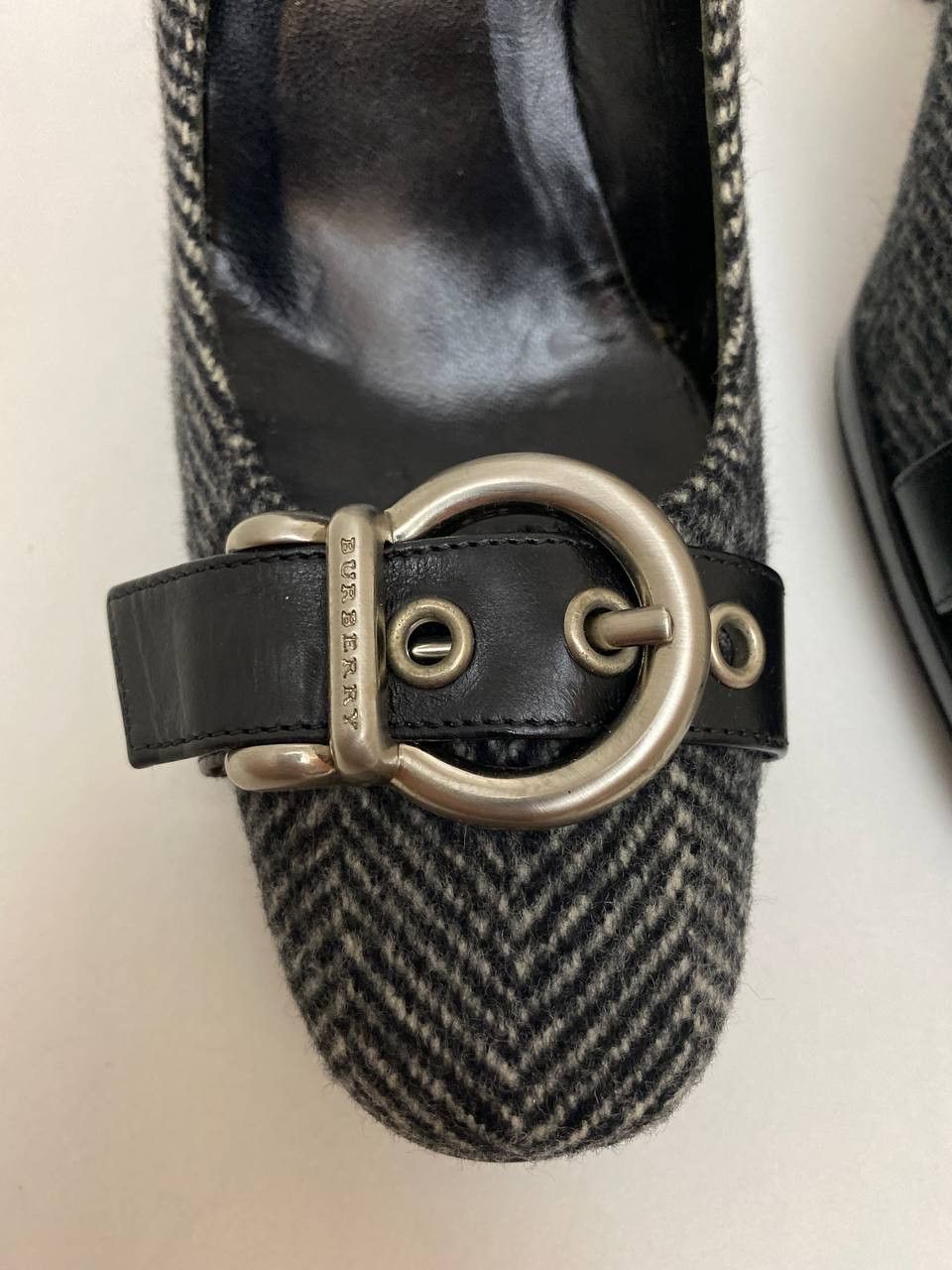 Burberry Burberry Nova Logo Black Pump Wool High Heels Shoes Vintage Size US 6.5 / IT 36.5 - 7 Thumbnail
