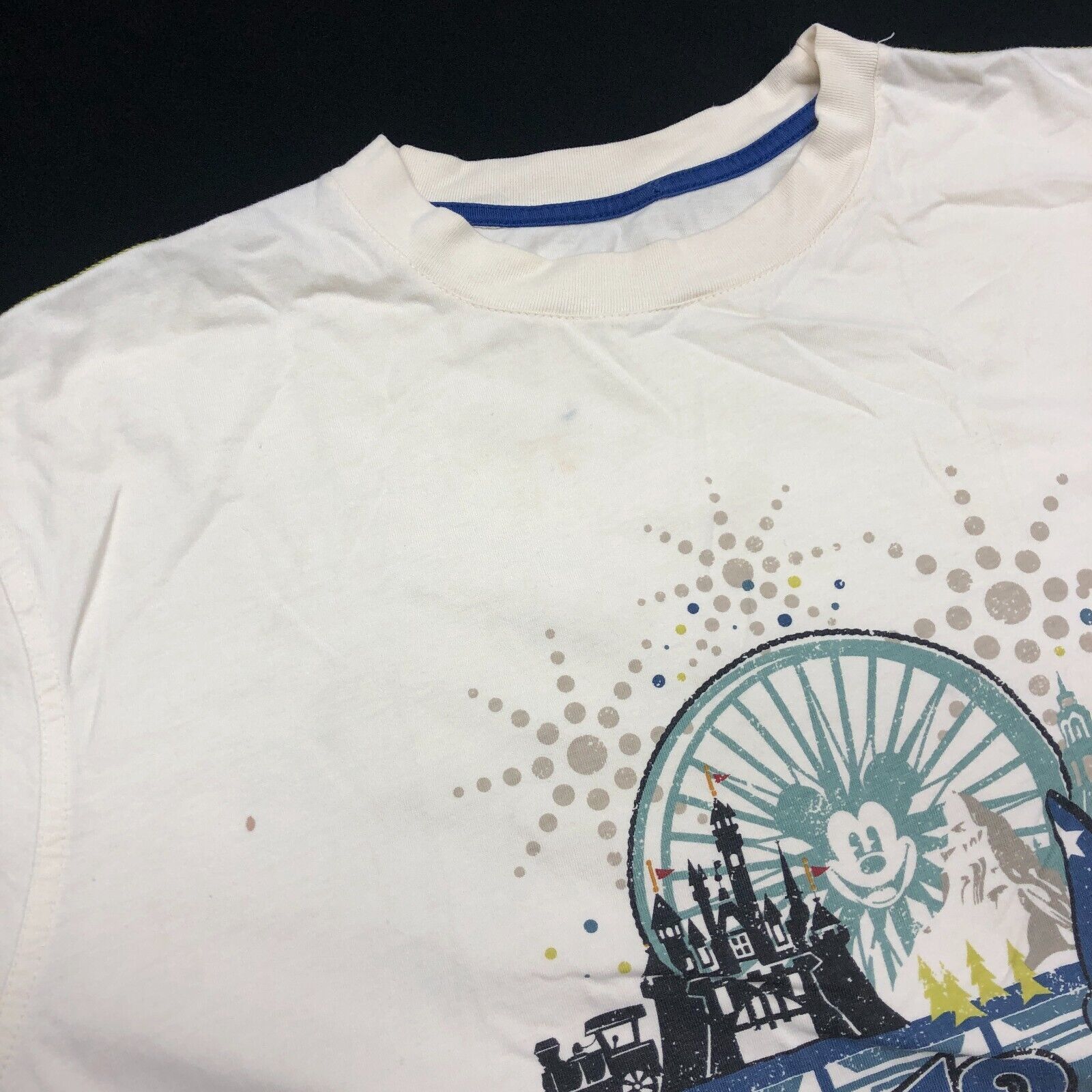 Disney × Mickey Mouse × Vintage 2013 Disneyland Pixar Pier Tan Cream Tee T Shirt Size XXL Size US XXL / EU 58 / 5 - 3 Thumbnail