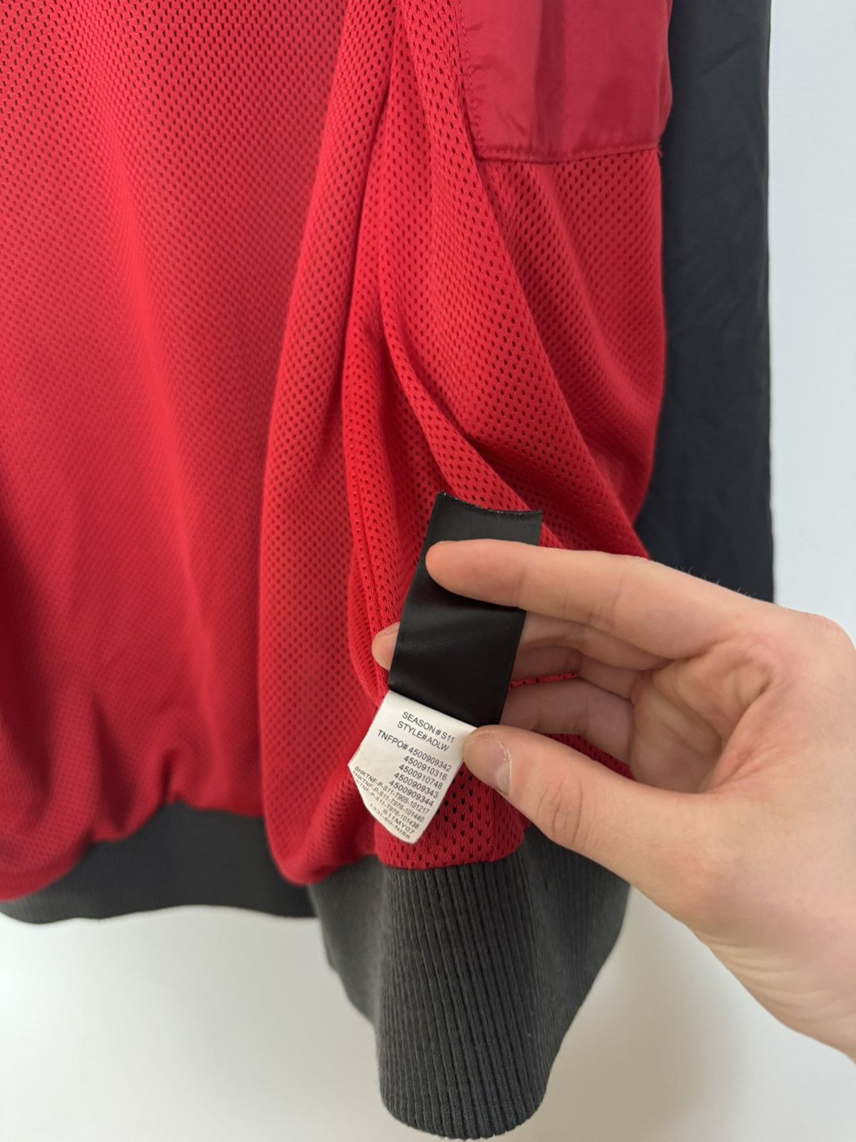 The North Face The North Face windbreaker jacket outdoor gorpcore style Size US XL / EU 56 / 4 - 11 Thumbnail