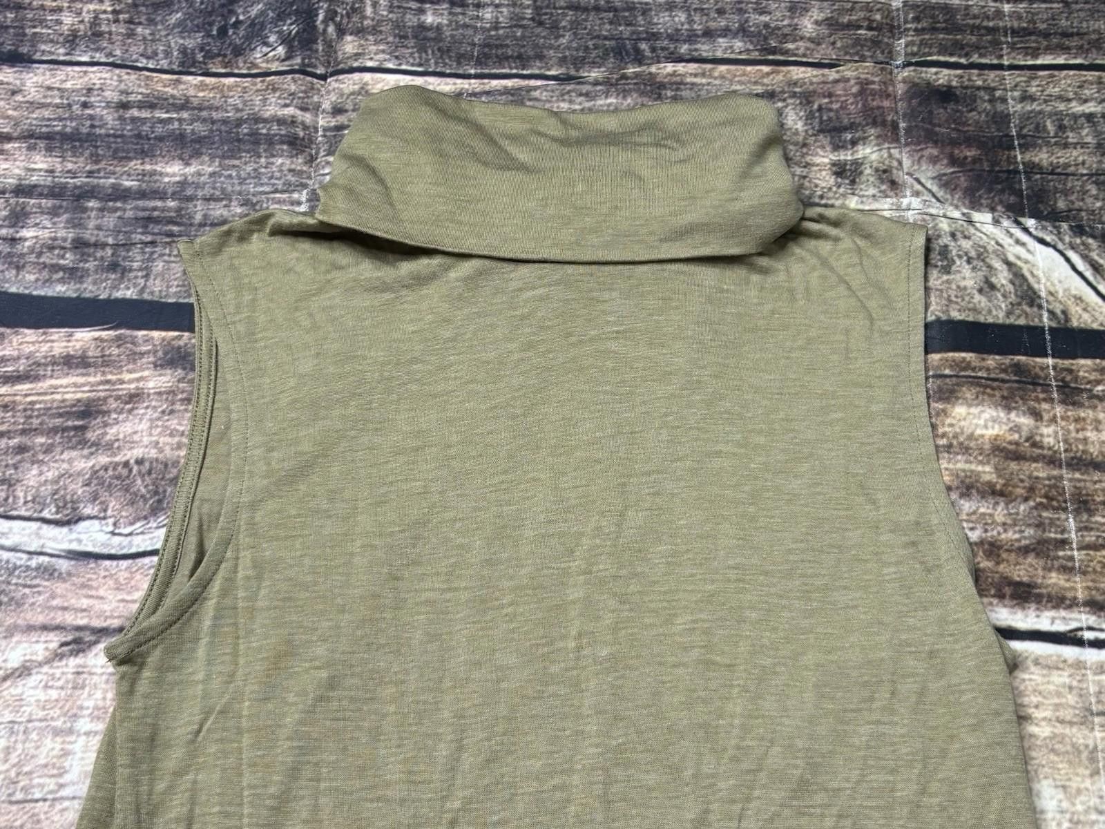 Cos Cos Tank Top Women's XS Wool Blend Turtleneck Size XS / US 0-2 / IT 36-38 - 6 Thumbnail