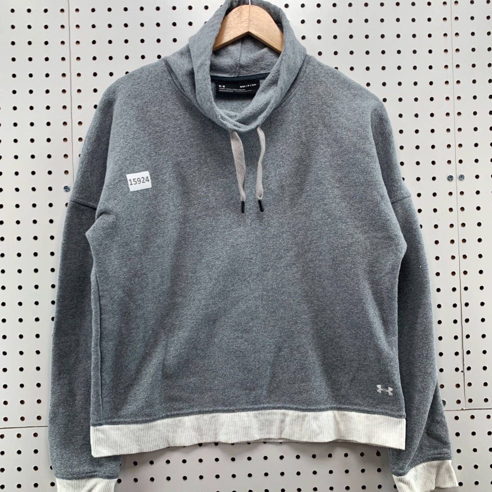 Under Armour Under Armour Sweatshirt Womens Small Loose Long Sleeve Cowl Neck Gray Ladies Size S / US 4 / IT 40 - 3 Thumbnail
