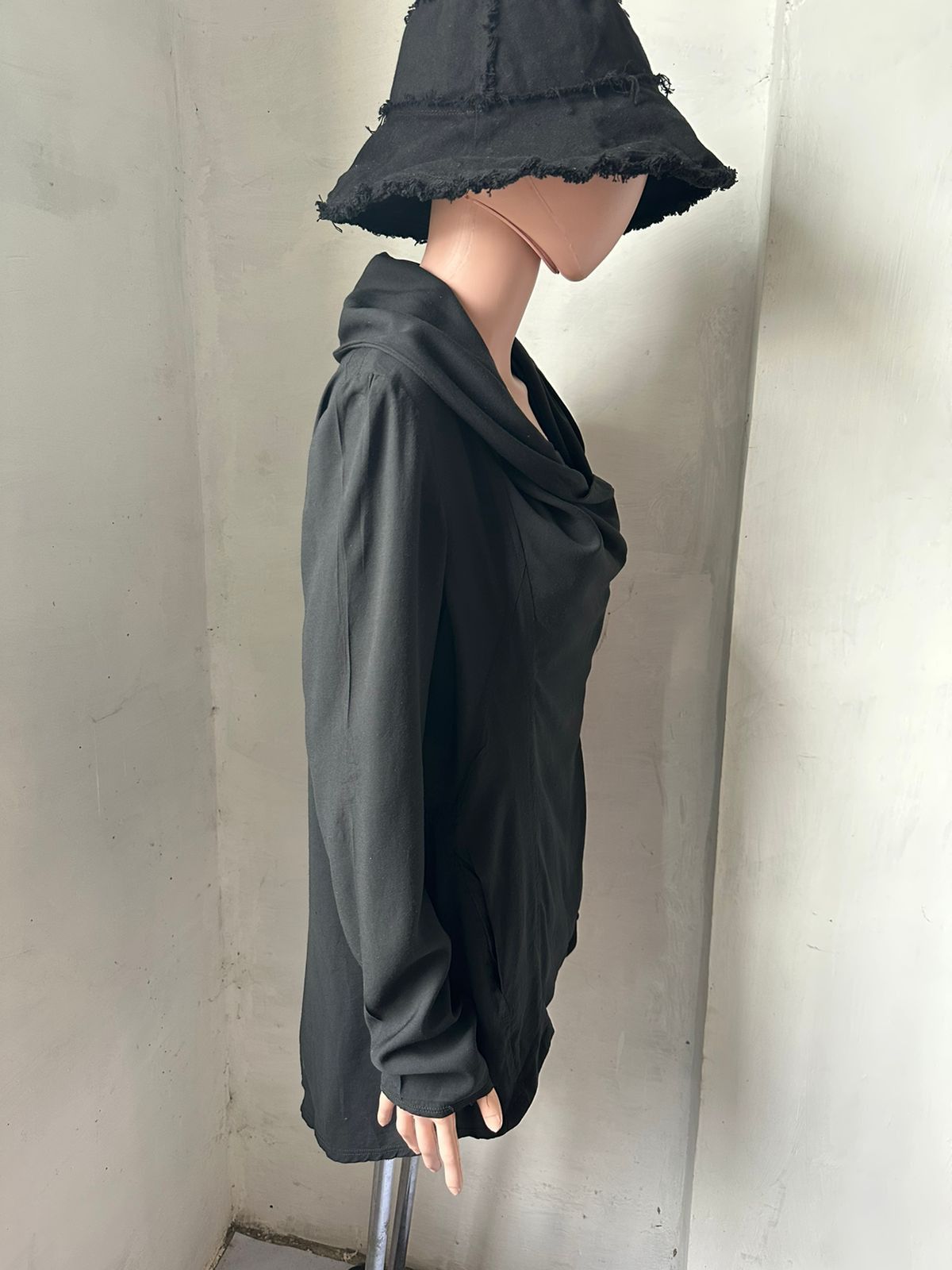 Helmut Lang Helmut Lang Asymmetric Jacket Size L / US 10 / IT 46 - 13 Thumbnail