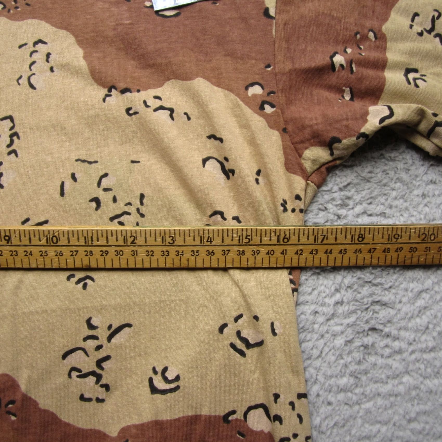 Rothco Rothco Shirt Mens S Desert Storm Chocolate Chip Camo Crew Neck Size US S / EU 44-46 / 1 - 6 Thumbnail