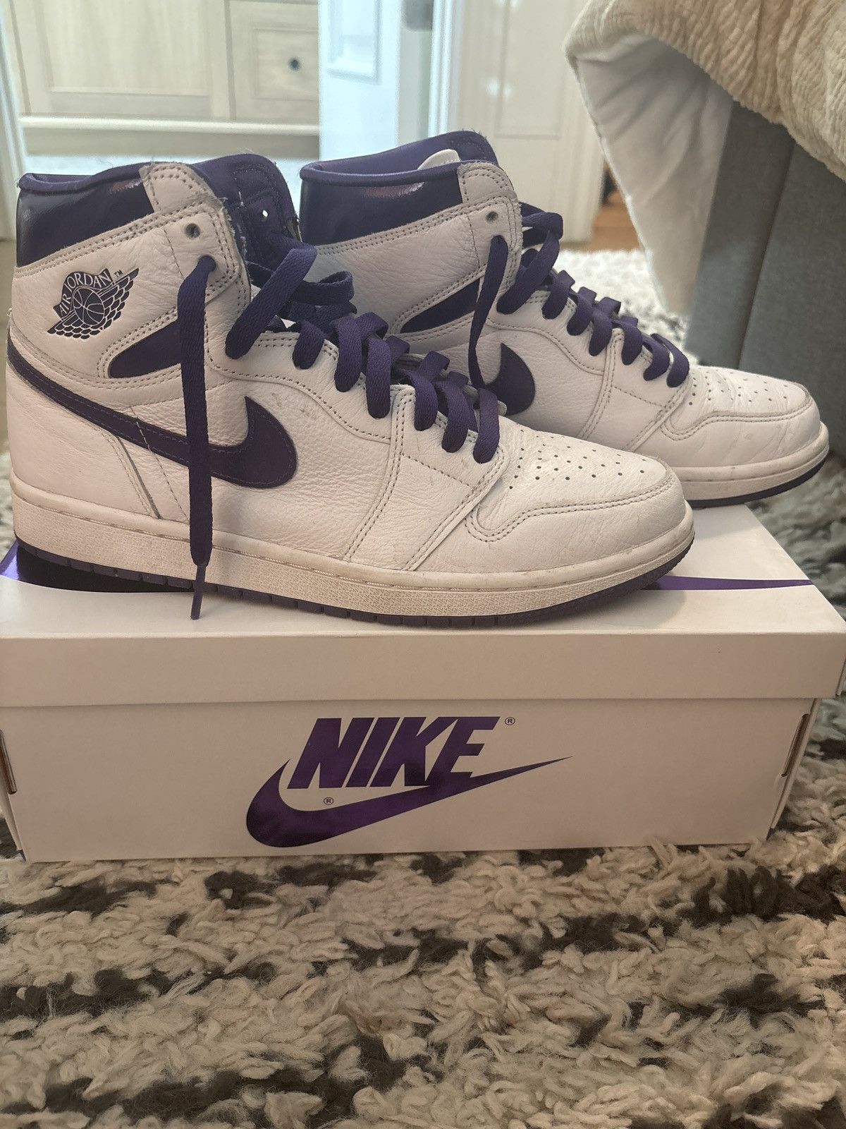Nike Nike WMNS Air Jordan High OG Size US 9 / IT 39 - 4 Thumbnail