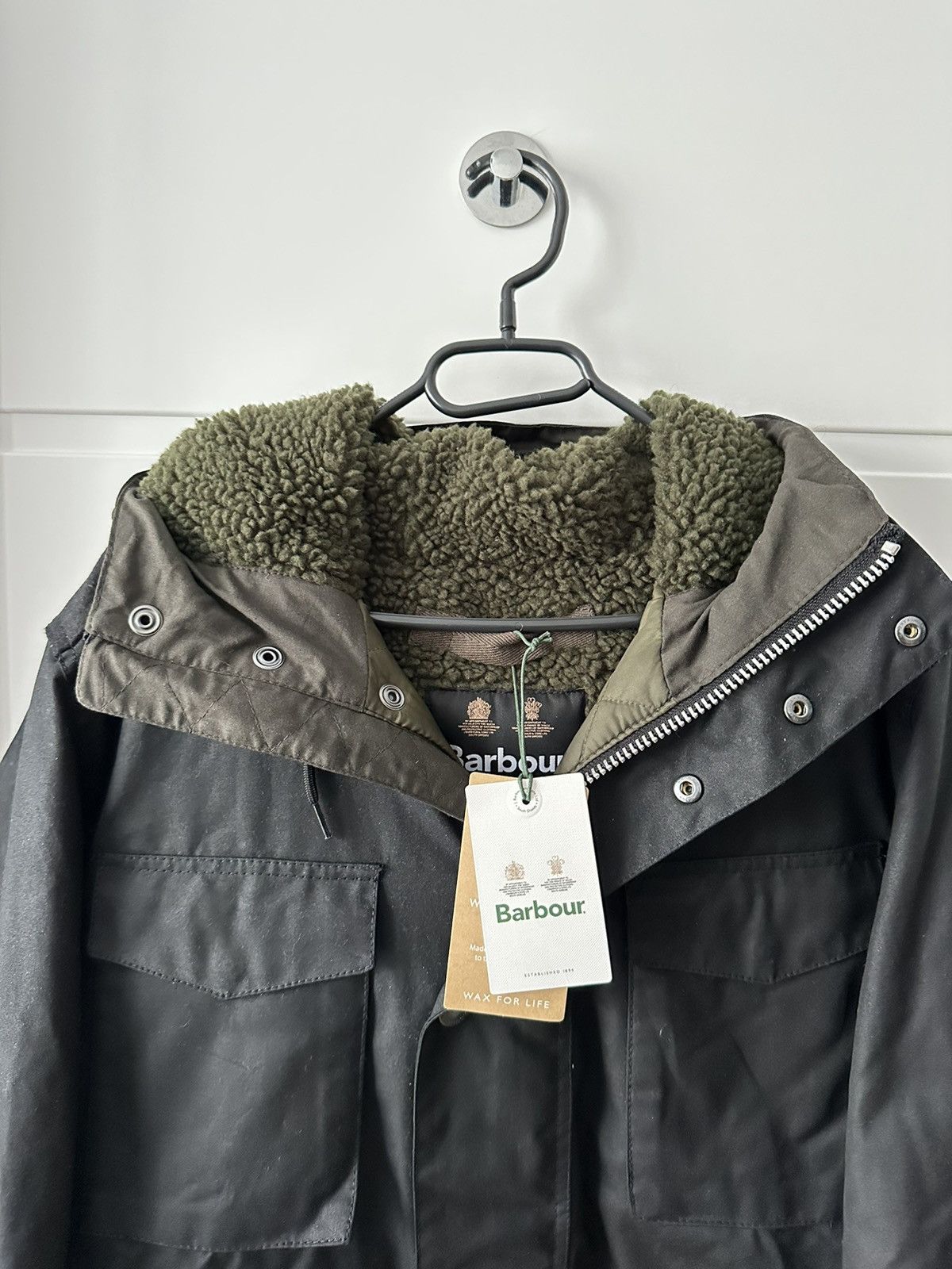 Barbour Barbour nautic waxed hooded jacket MWX1864BK11 Size US S / EU 44-46 / 1 - 4 Thumbnail