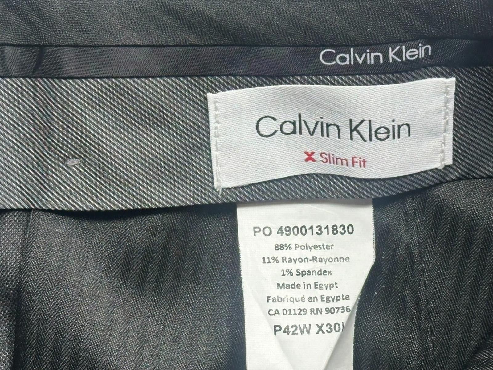 Calvin Klein Calvin Klein Slim Fit Flat Front Dress Pants Gray Mens 42/30 Size US 42 / EU 58 - 6 Thumbnail