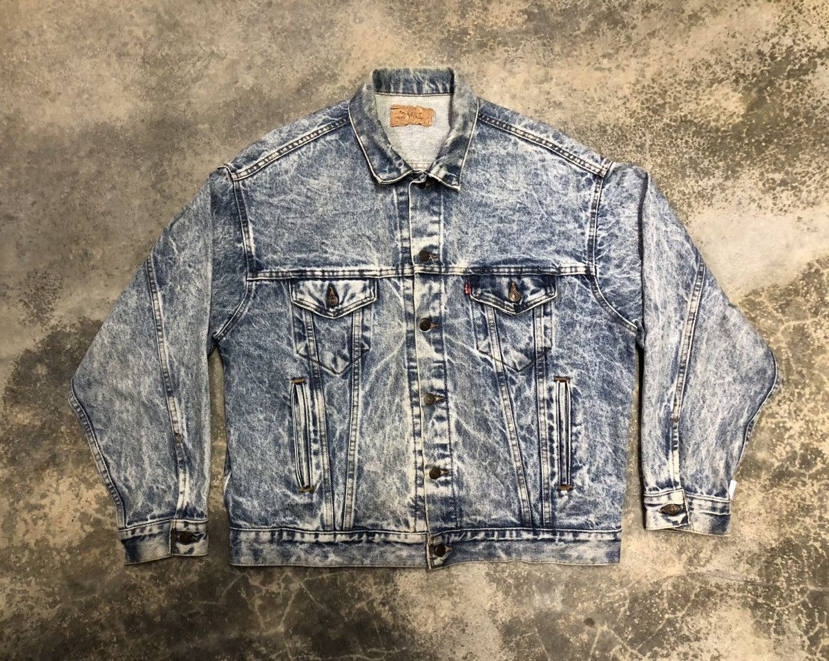 image of Grail x Levis Vintage 80's Levi’S Type 3 Acid Wash Distressed Jacket in Blue, Men's (Size Large)
