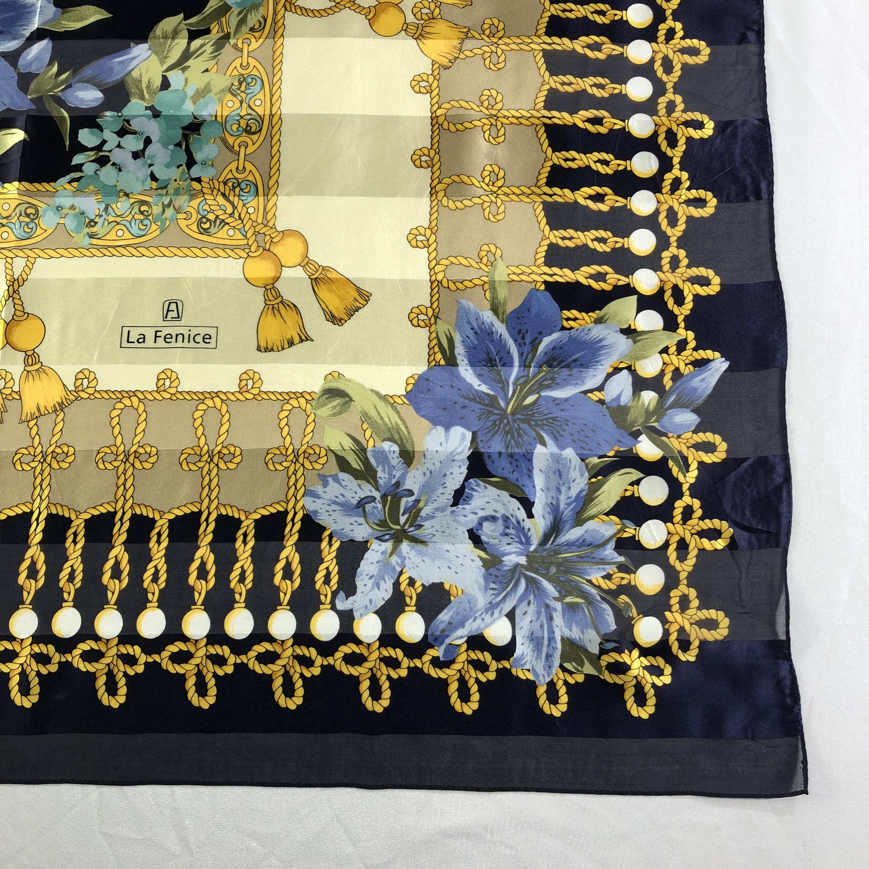 Vintage Vintage La Fenice Silk Scarf Size ONE SIZE - 4 Thumbnail