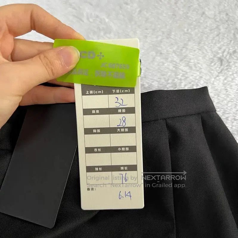 Dior Dior Black Cotton Midi Skirt for Women . Size 28" / US 6 / IT 42 - 5 Thumbnail